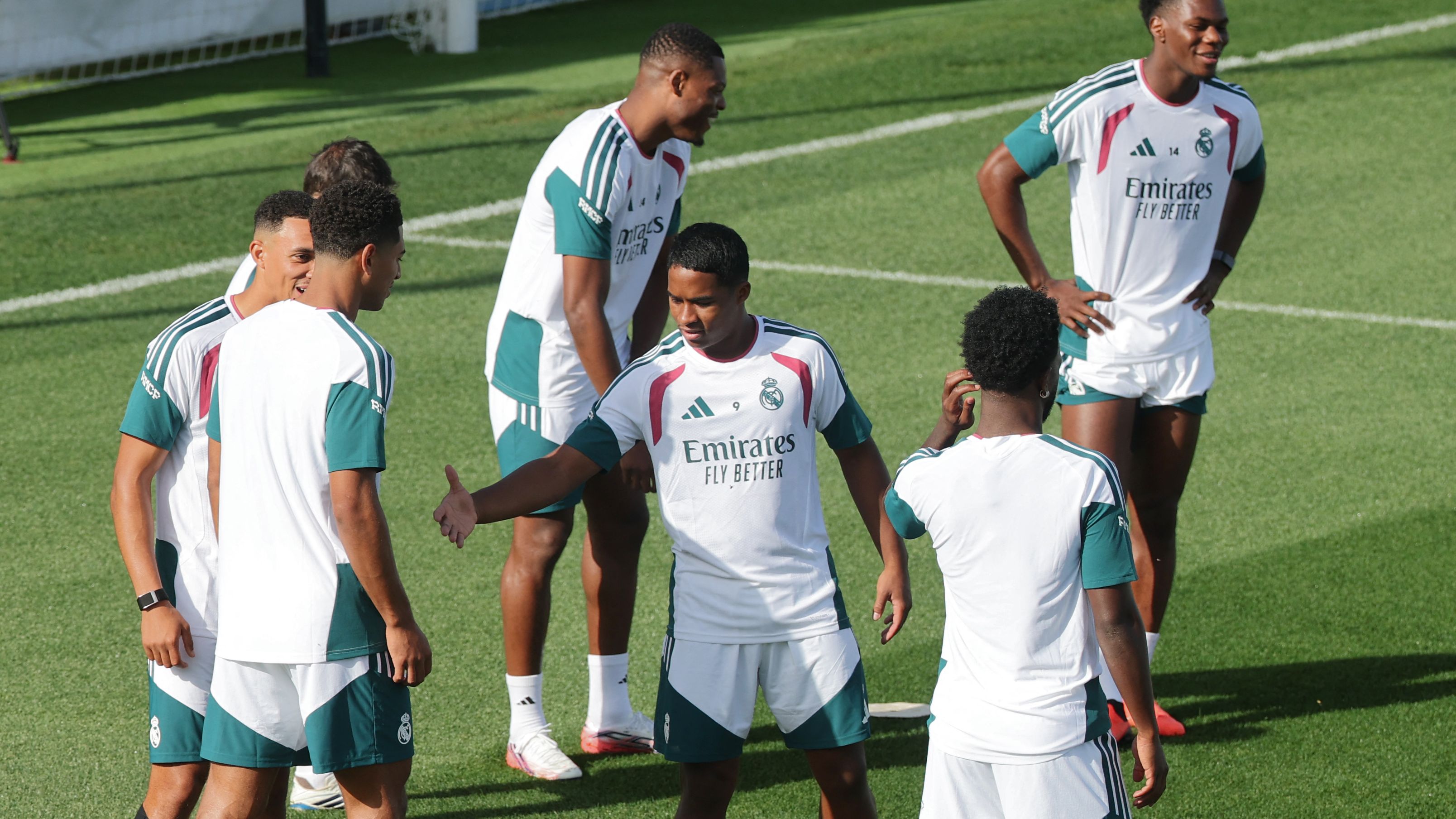FBL-EUR-C1-REAL MADRID-TRAINING