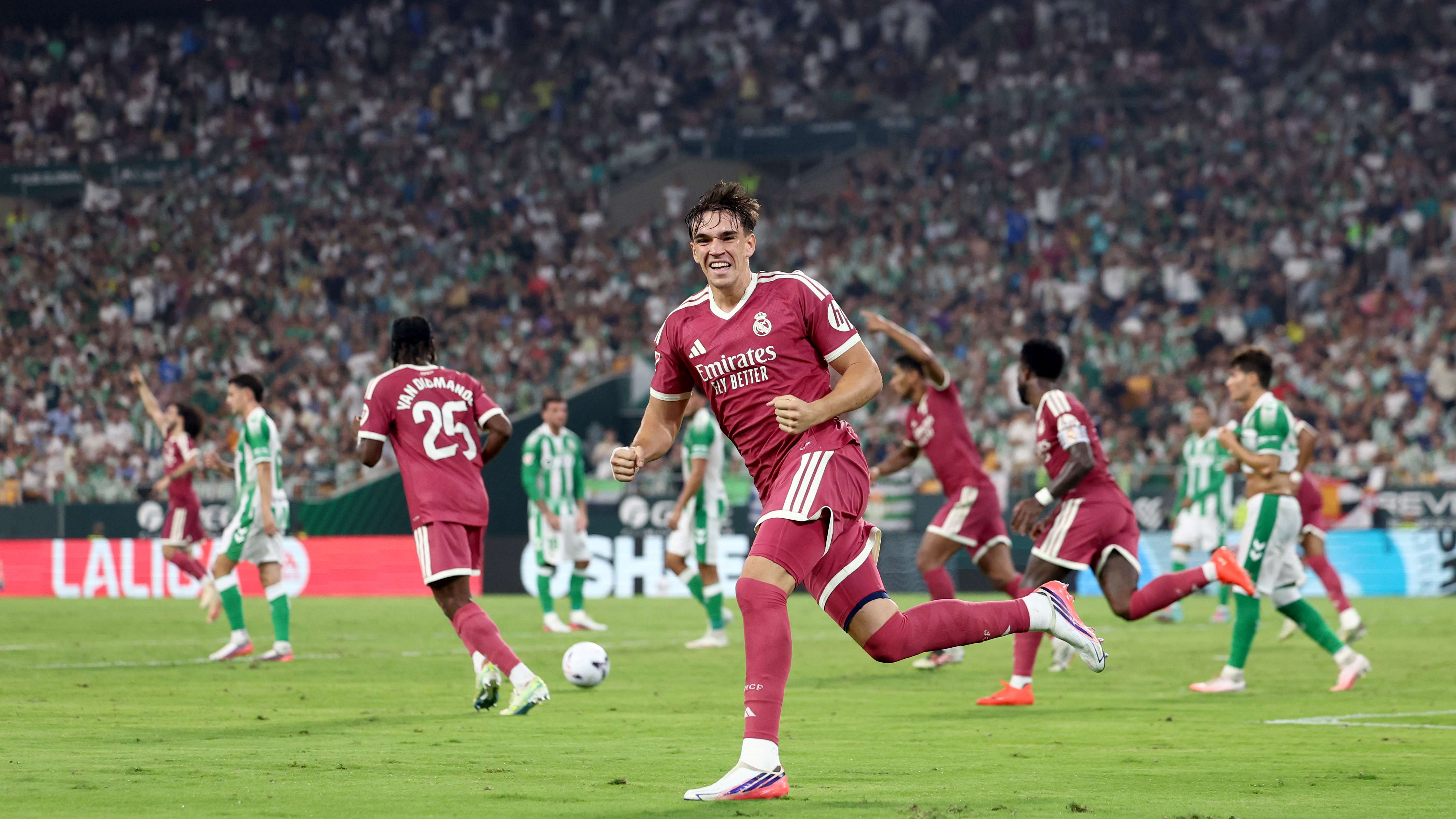Real Betis Balompie v Real Madrid - LaLiga EA Sports 2026/27