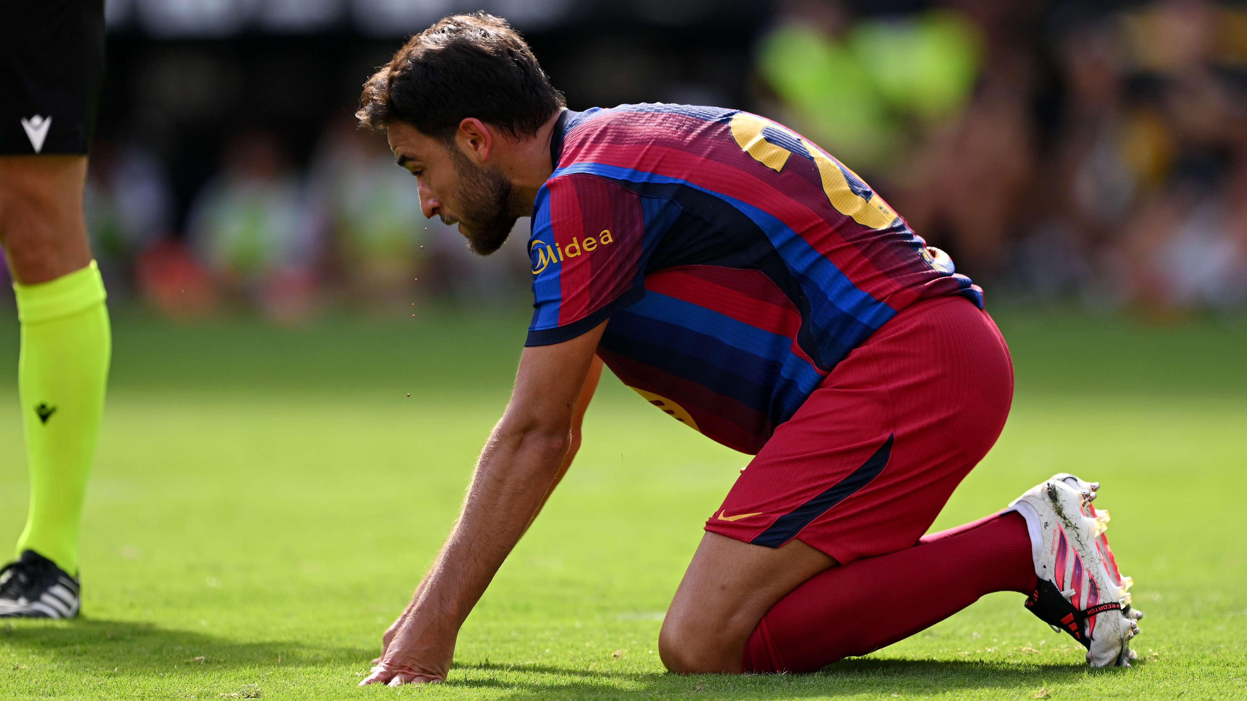 Valencia CF v FC Barcelona - LaLiga EA Sports 2026/27