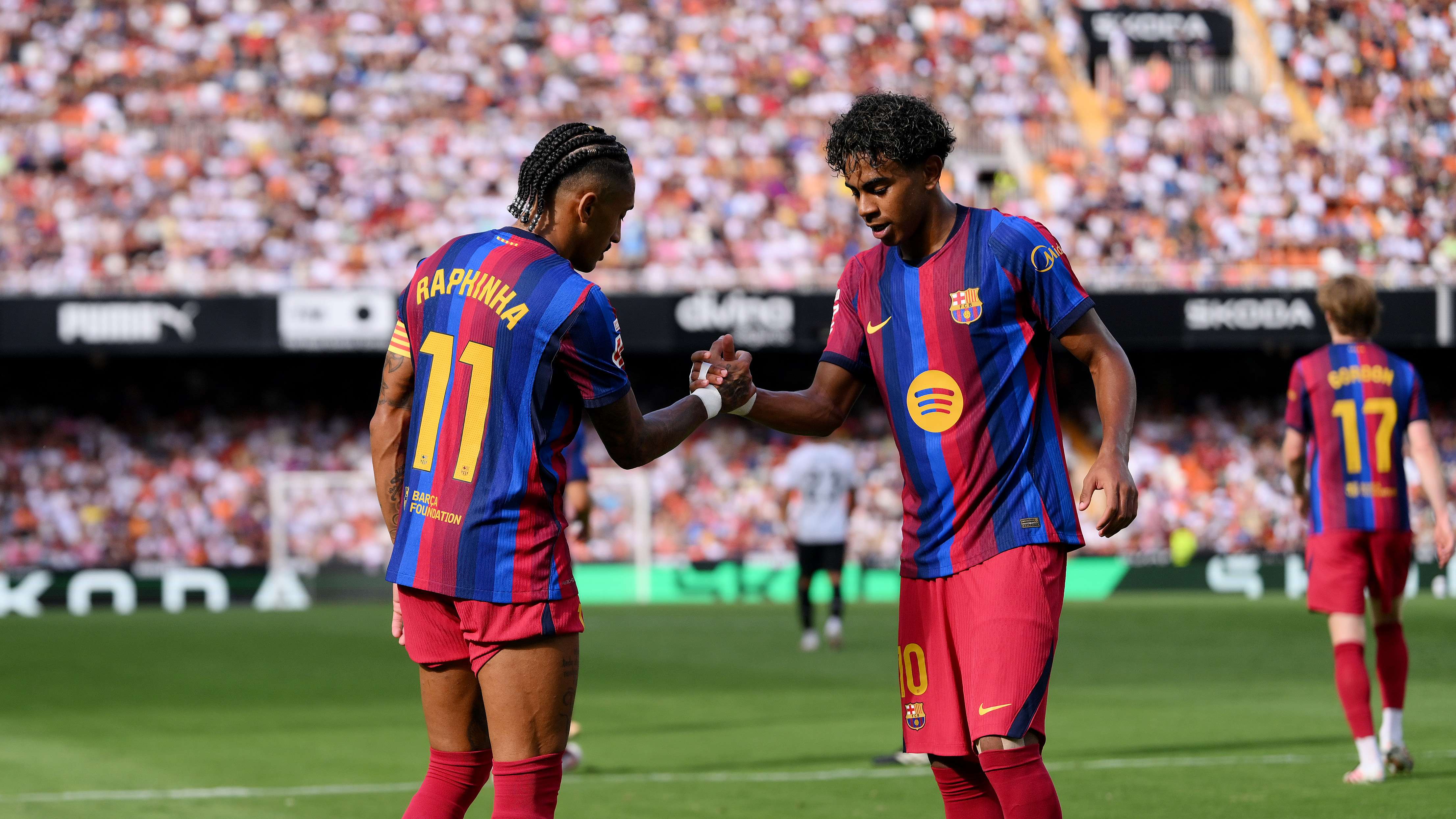 Valencia CF v FC Barcelona - LaLiga EA Sports 2026/27