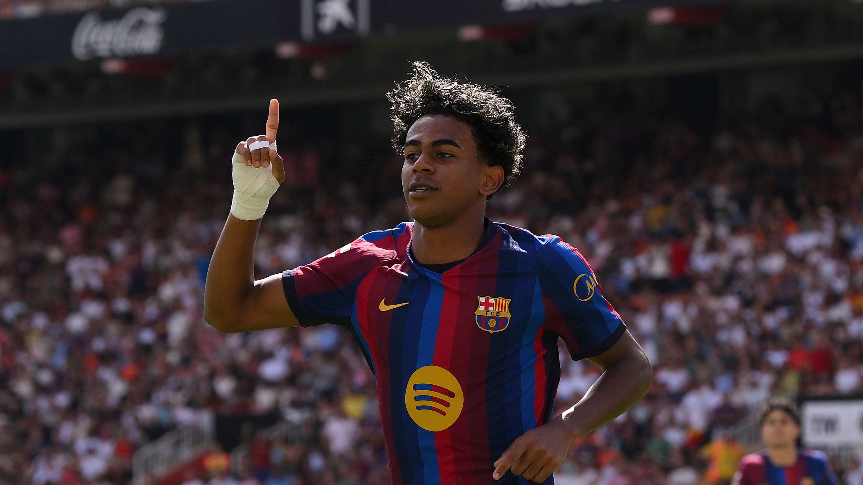 Valencia CF v FC Barcelona - LaLiga EA Sports 2026/27