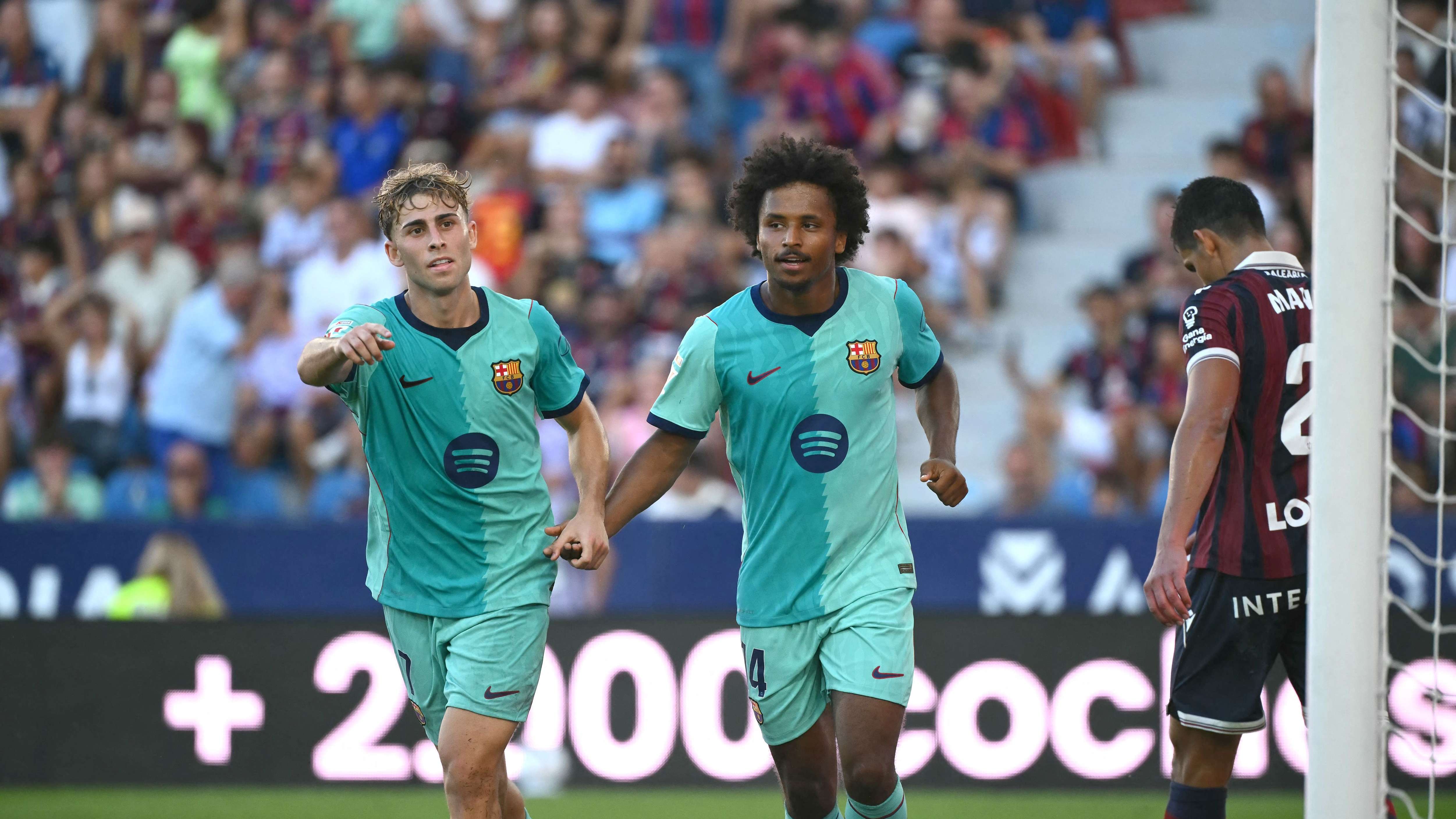 FBL-ESP-LIGA-LEVANTE-BARCELONA