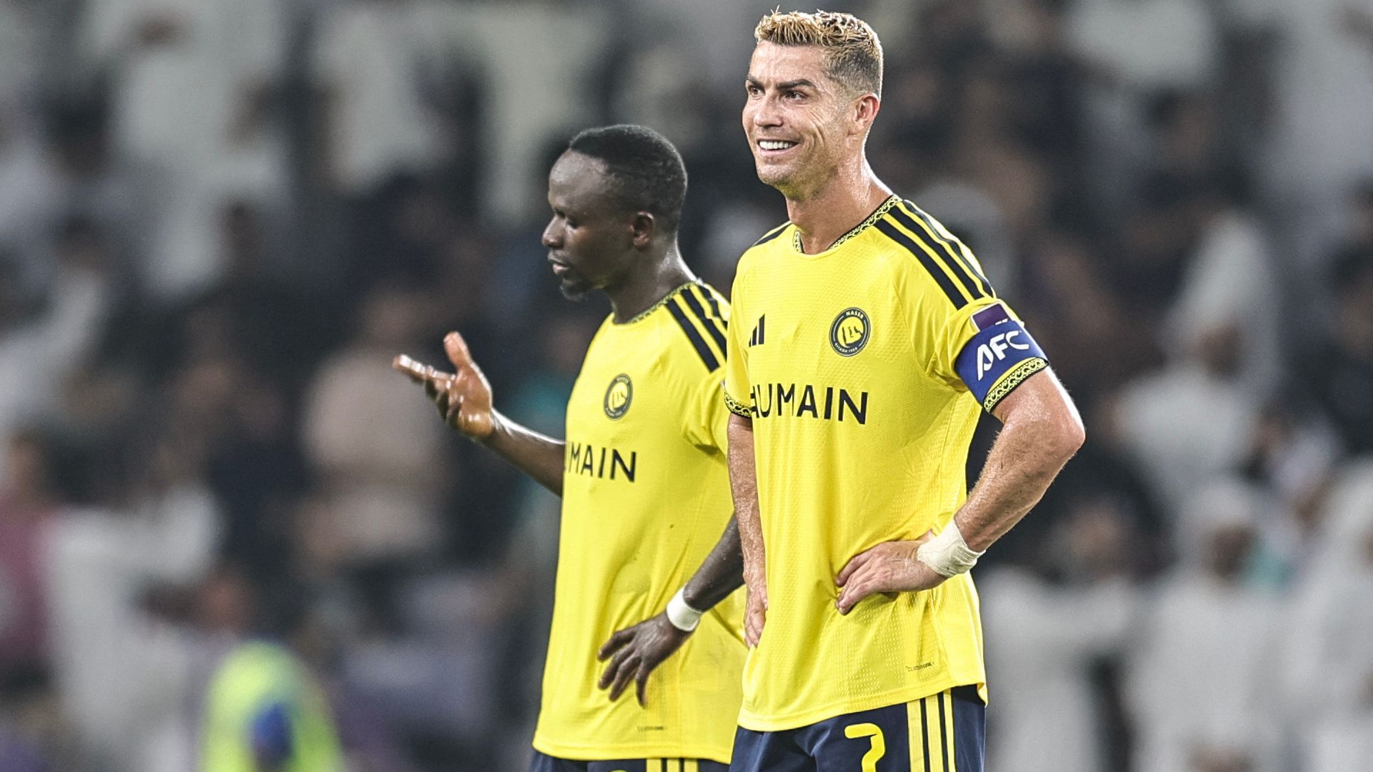 عبدالغني يفجرها: رونالدو هو سبب صفقة النصر الكارثية!