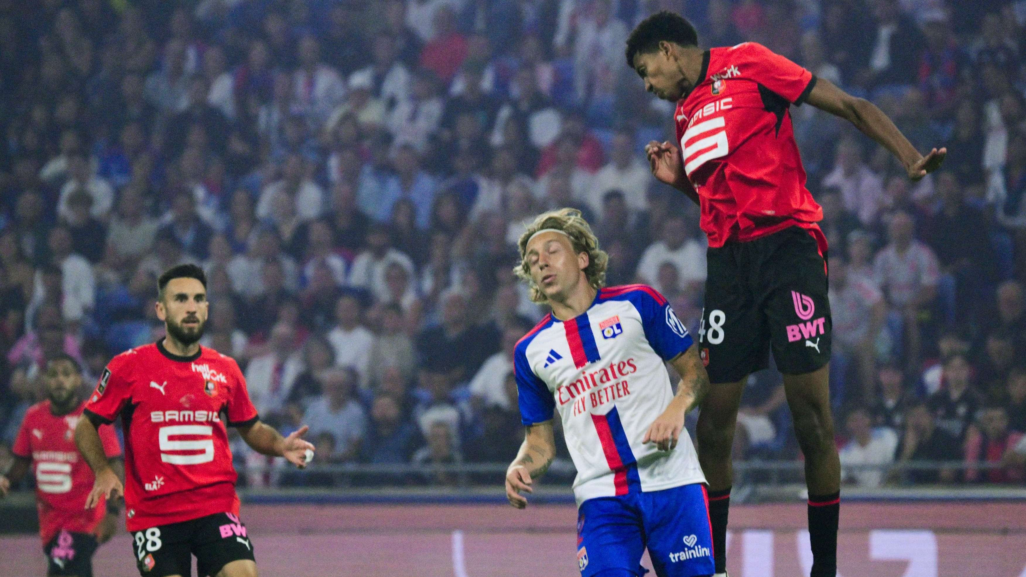 FBL-FRA-LIGUE 1-LYON-RENNES