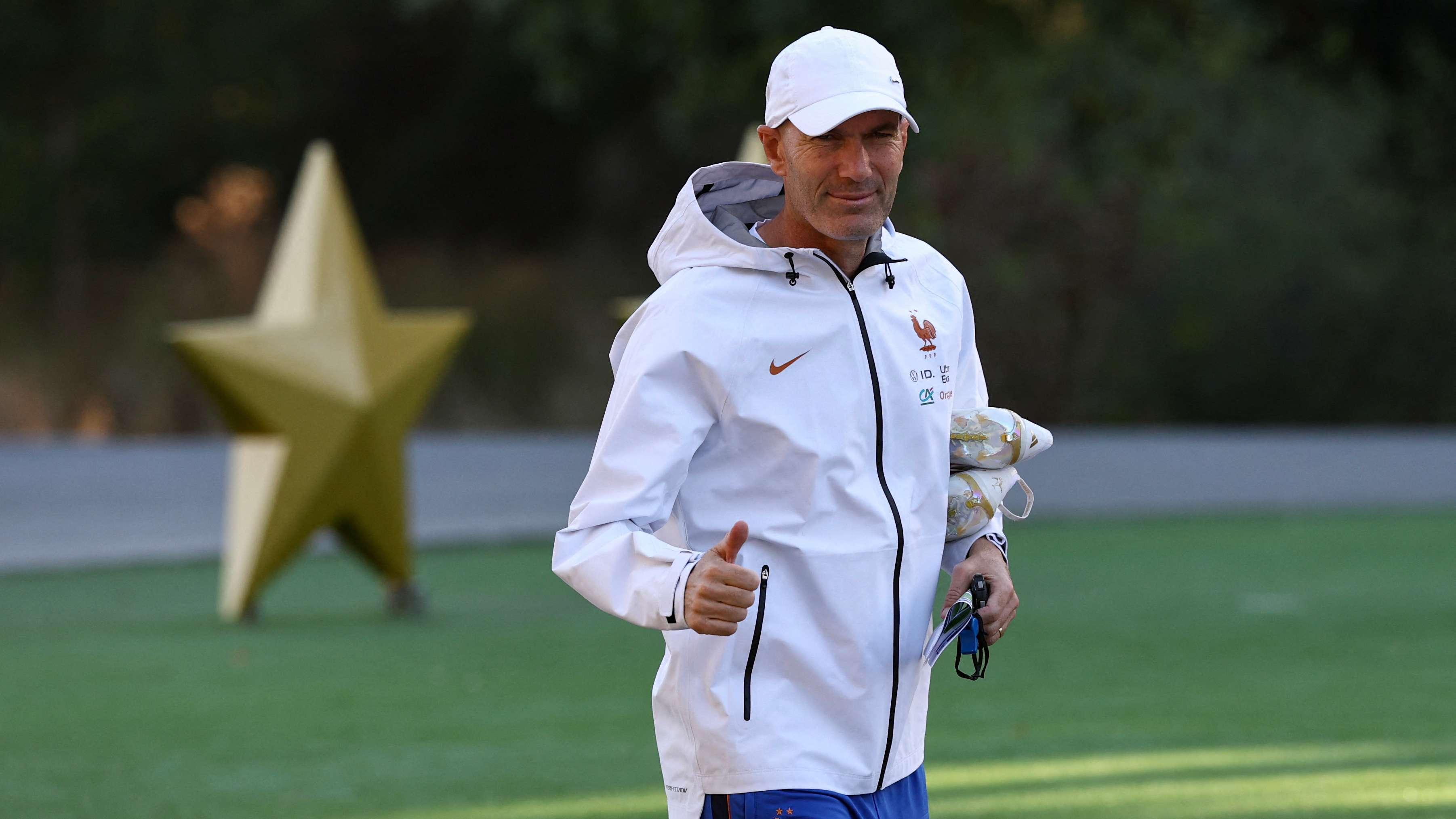 FBL-EUR-NATIONS-FRA-TRAINING