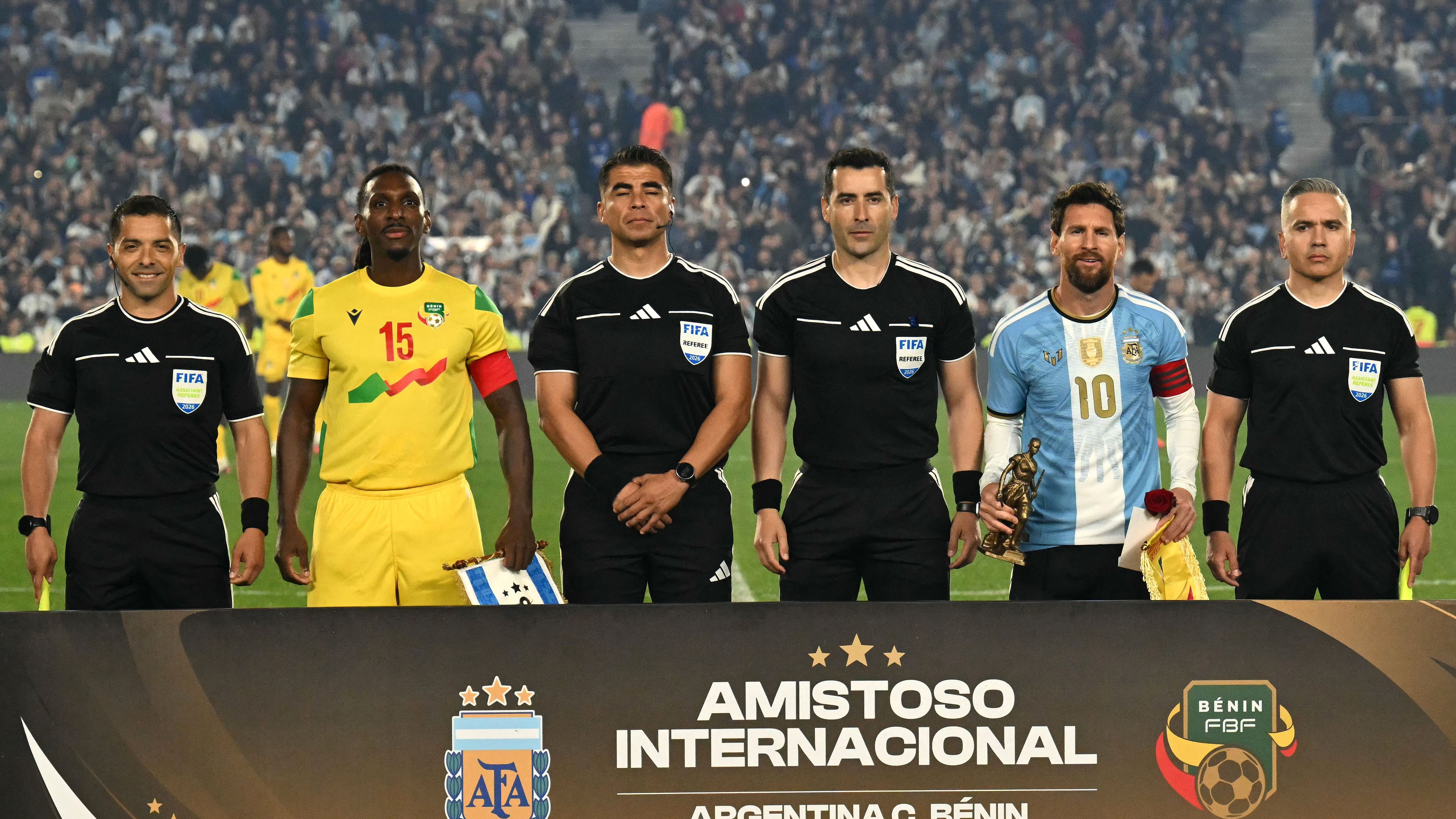 FBL-FRIENDLY-ARG-BEN