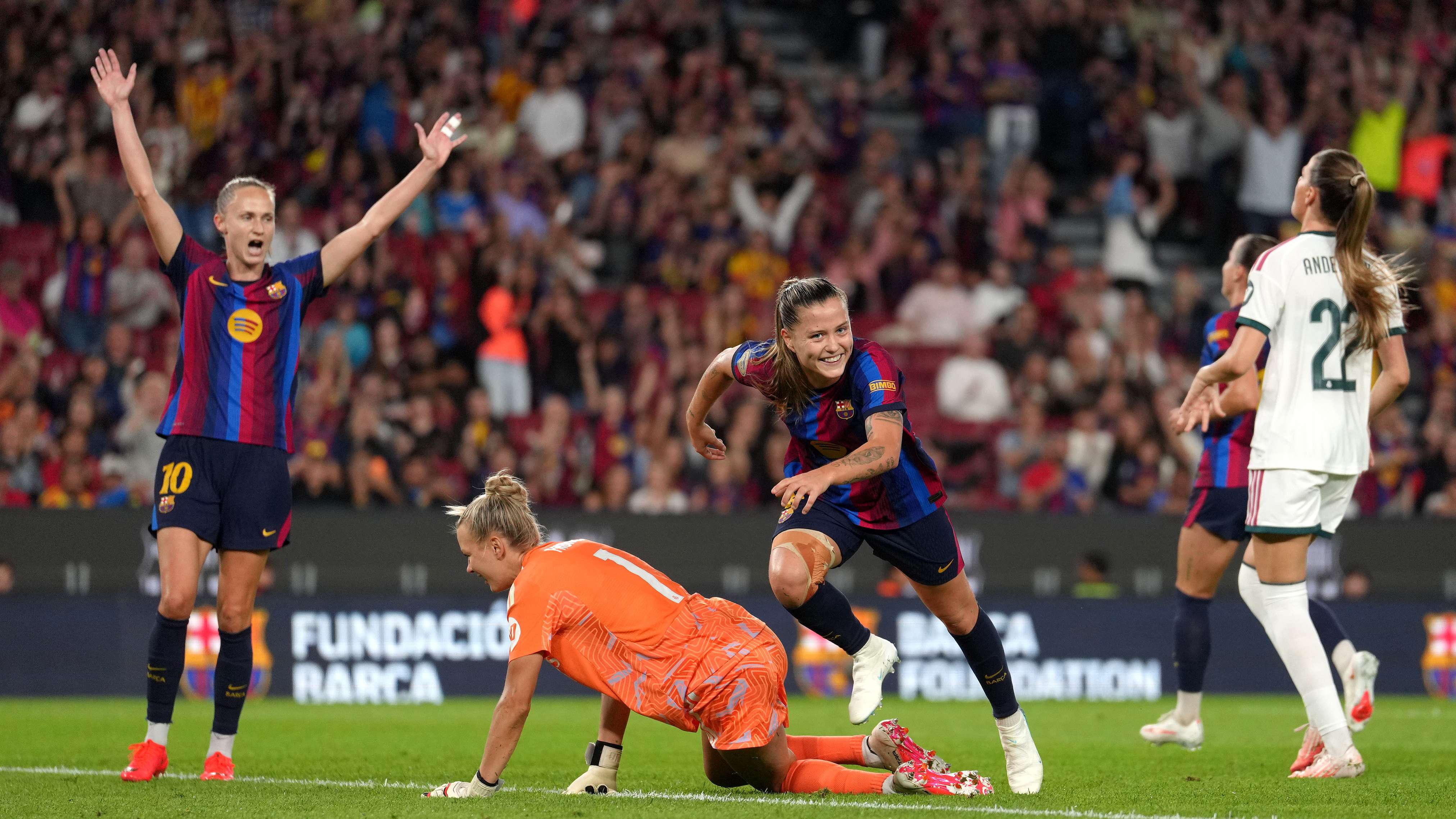 FC Barcelona v Real Madrid CF - Liga F Moeve 2026/27