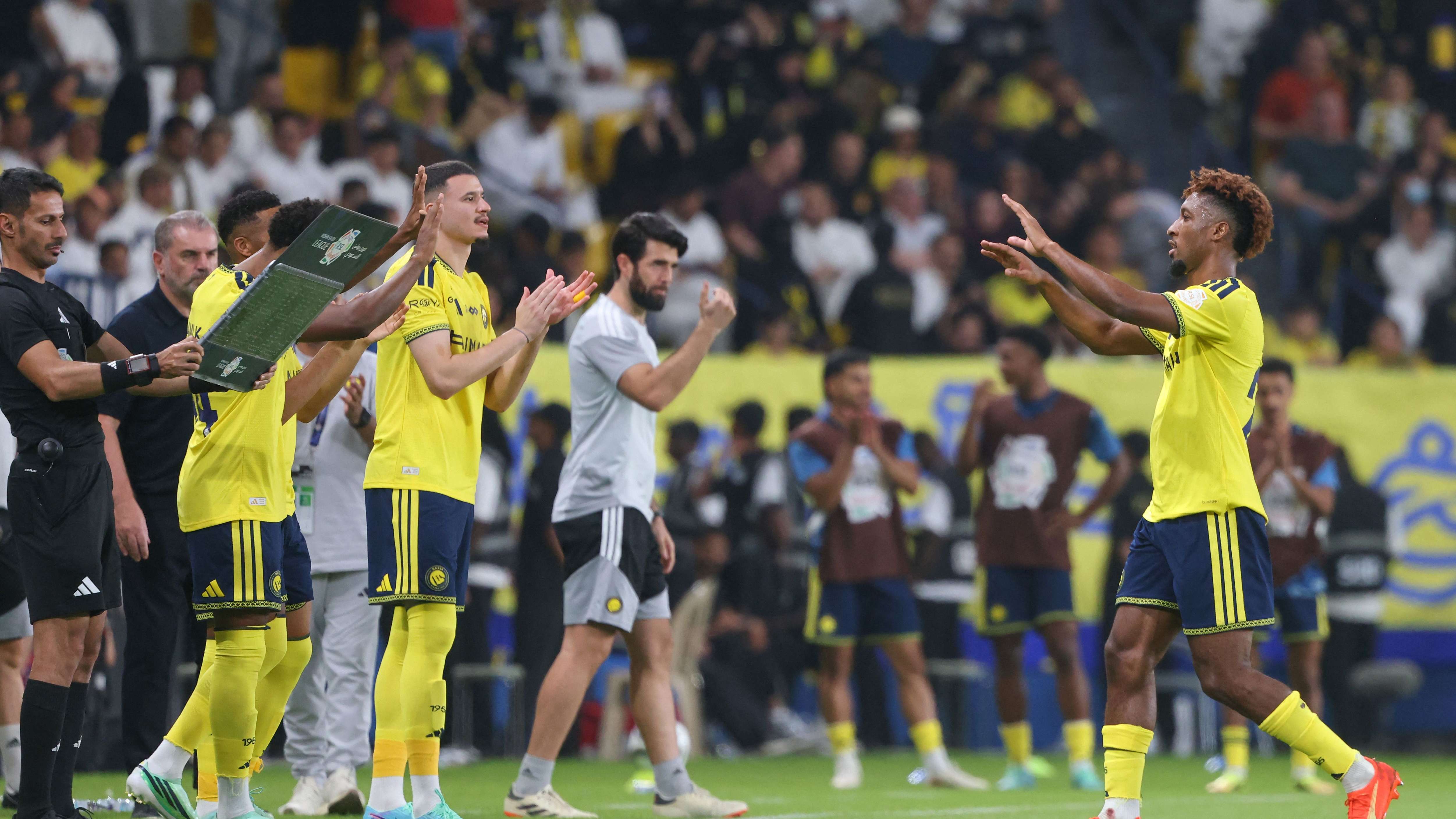 النصر ضد نيفتشيبعد تأخرها ساعة بسبب الصاروخ.. انطلاق مباراة النصر ونفيتشي في آسياماذا حدث؟15:3812 أكتوبر 2026