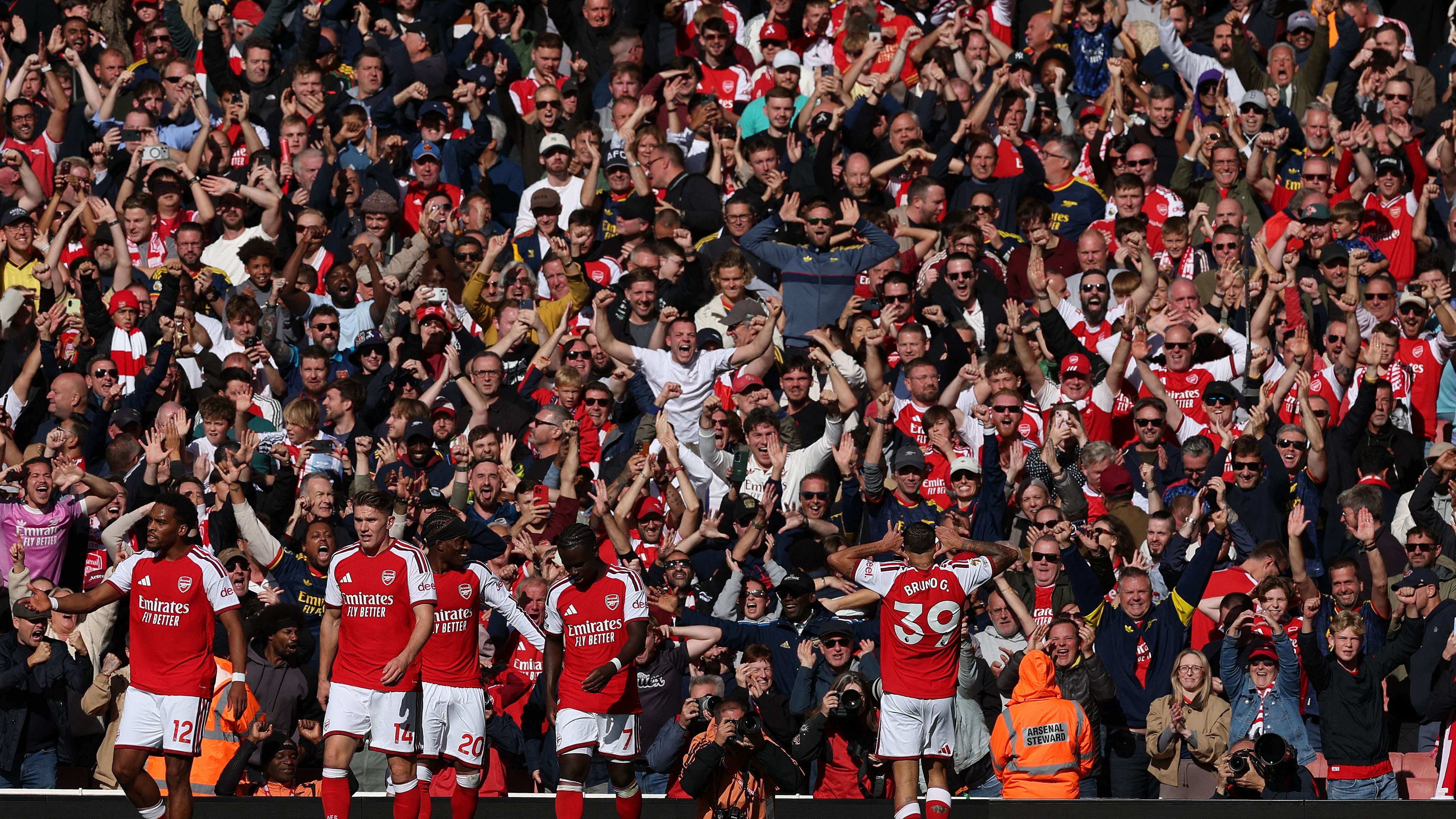 FBL-ENG-PR-ARSENAL-LEEDS