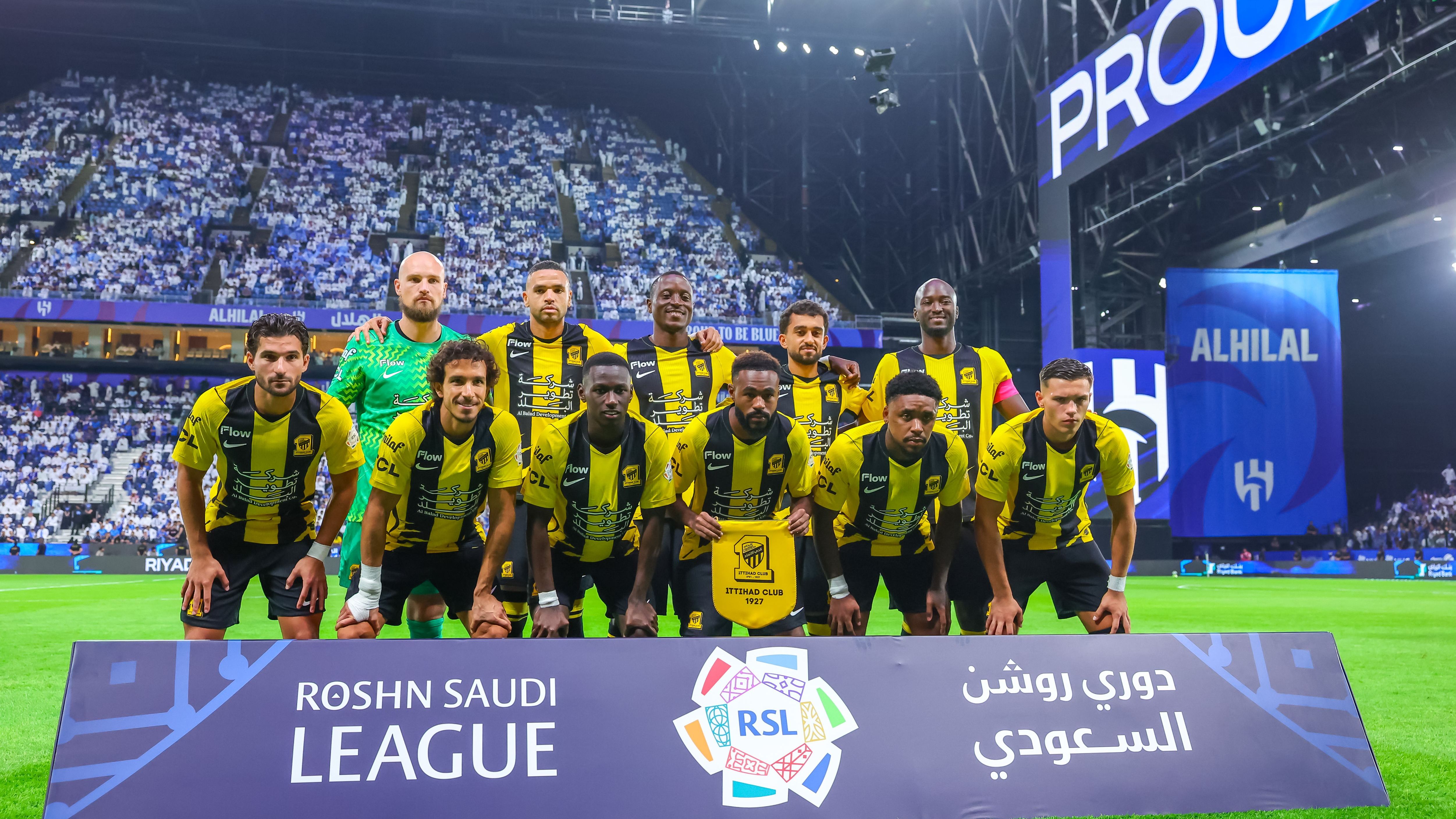 لأول مرة.. فينالدوم يقود الاتحاد أمام شباب الأهلي.. وعودة ضحايا الهلال