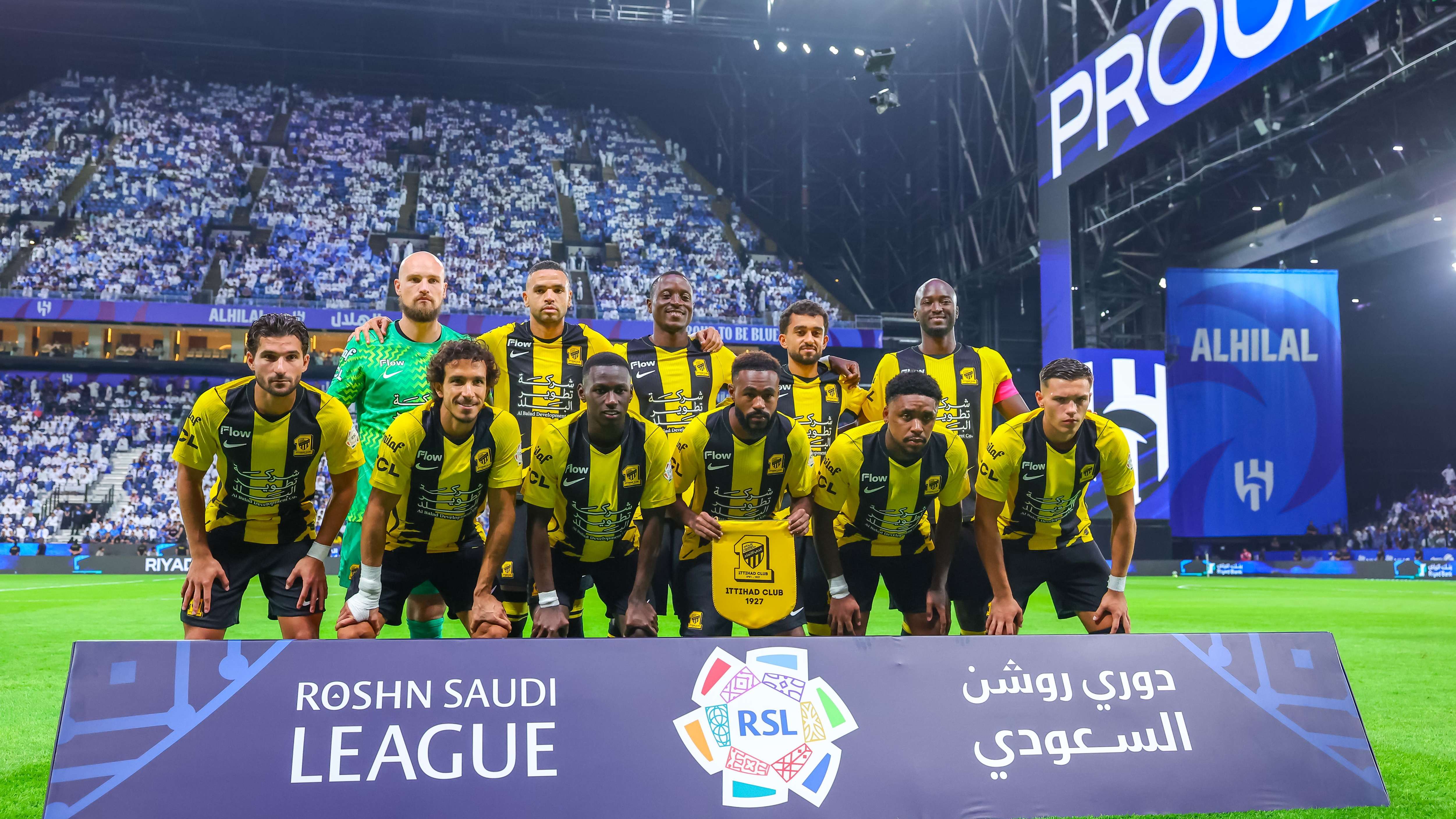 الاتحاد ضد شباب أهلي دبيلأول مرة.. فينالدوم يقود الاتحاد أمام شباب الأهلي.. وعودة ضحايا الهلالهل يفوز "النمور"؟13:0113 أكتوبر 2026