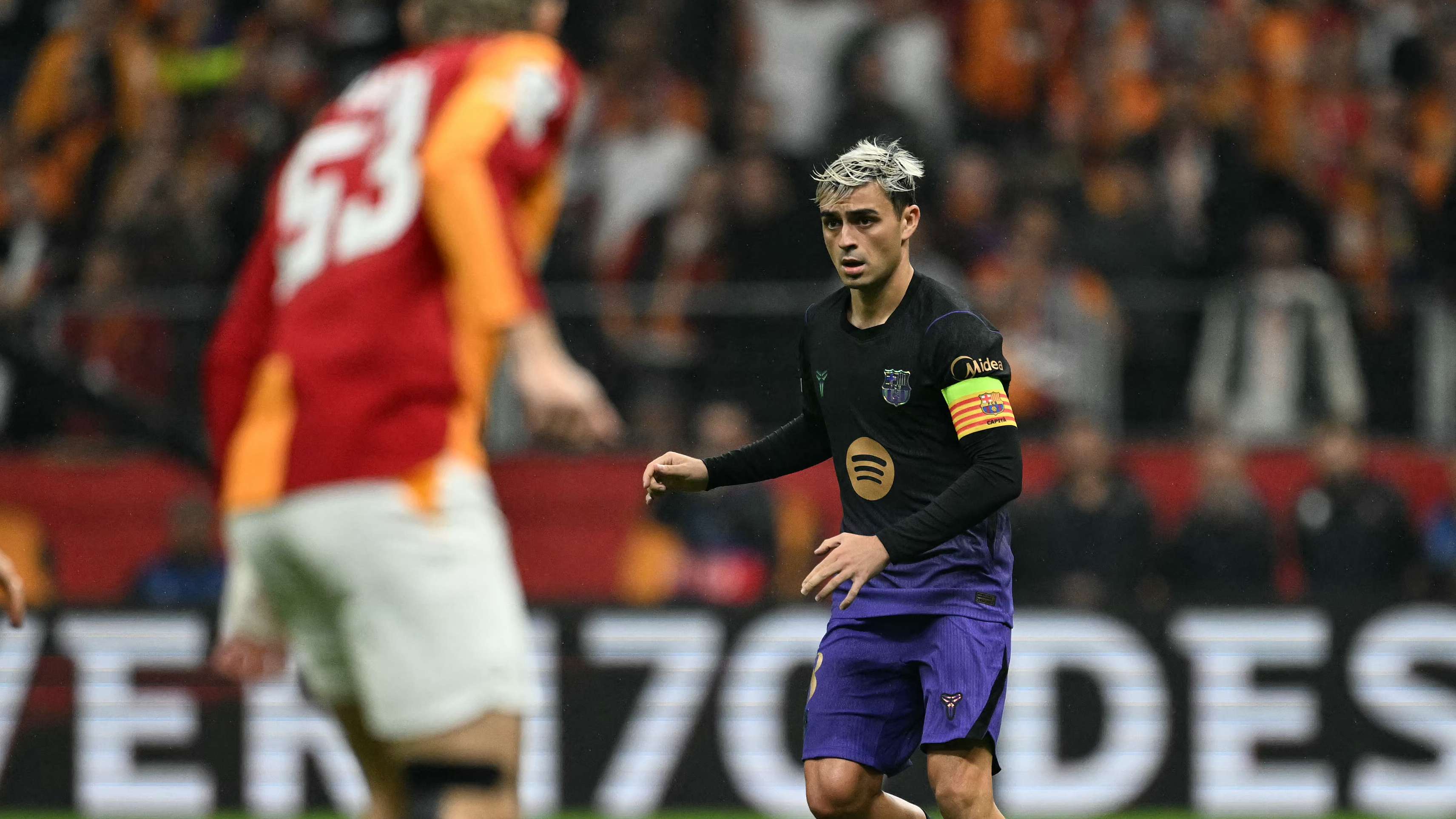 جلطة سراي ضد برشلونةبعدما انتزع آهات رودري.. بيدري يفي بوعده في قلب تركياالنجم الموهوب يفرض هيمنته05:1314 أكتوبر 2026