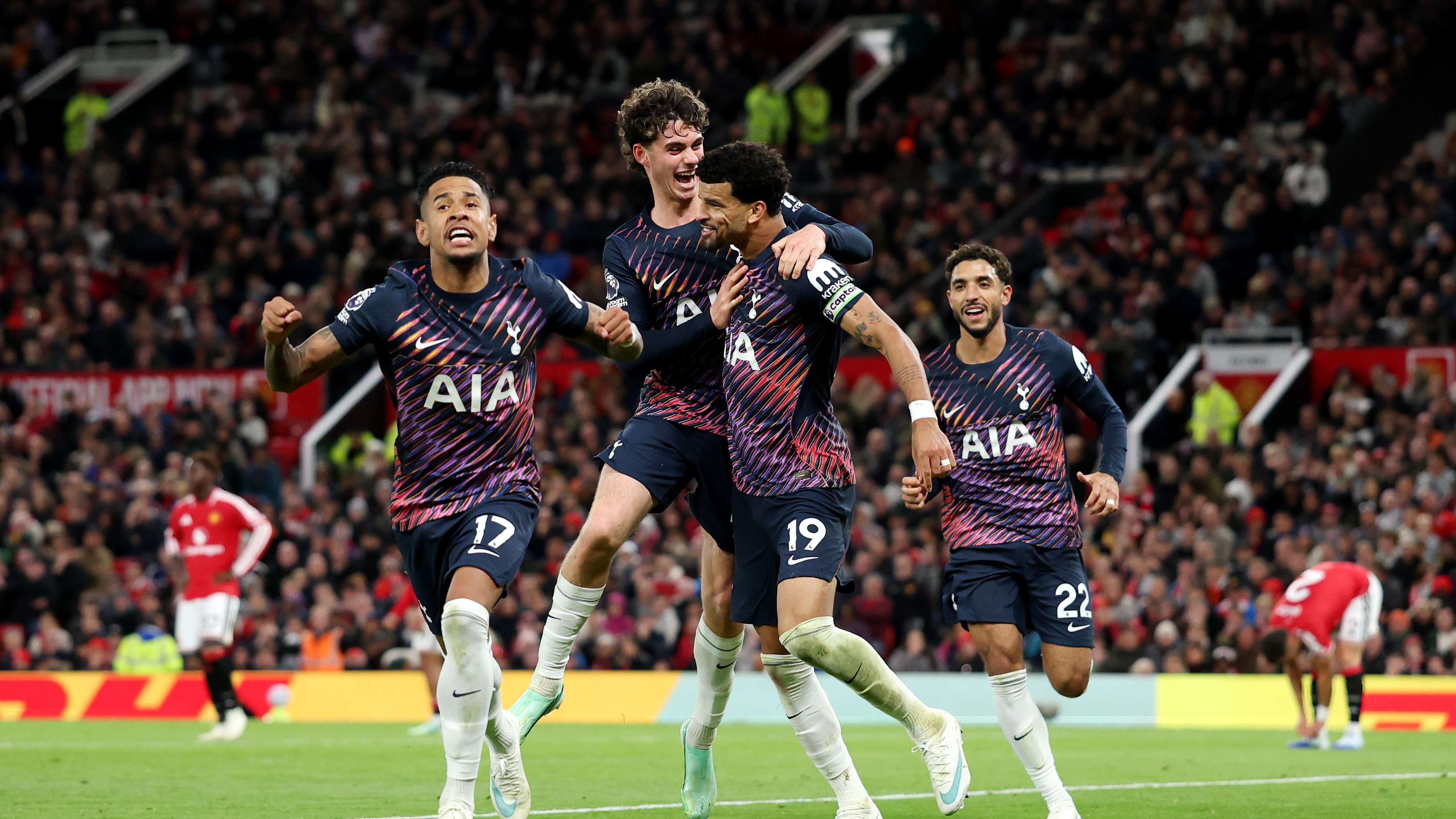 Match reportفيديو: في أولد ترافورد.. توتنهام يصدم يونايتد بعشرة لاعبينتعادل في الوقت القاتل!14:5510 أكتوبر 2026