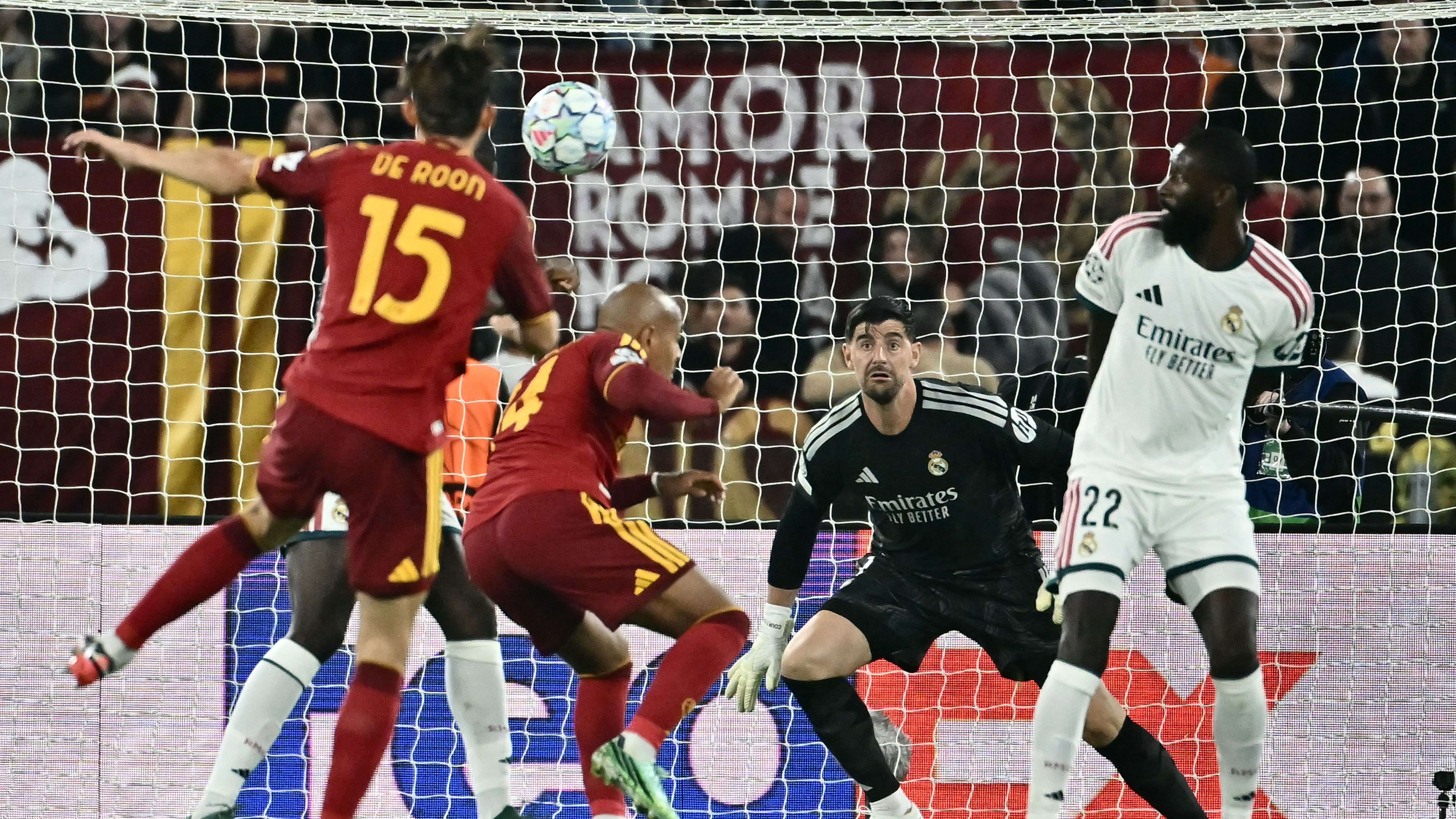ريال مدريدبالفيديو.. دي رون يحطم أسطورة باتيستوتا من بوابة ريال مدريدنجم روما يخلد اسمه في تاريخ روما الأوروبي15:5914 أكتوبر 2026