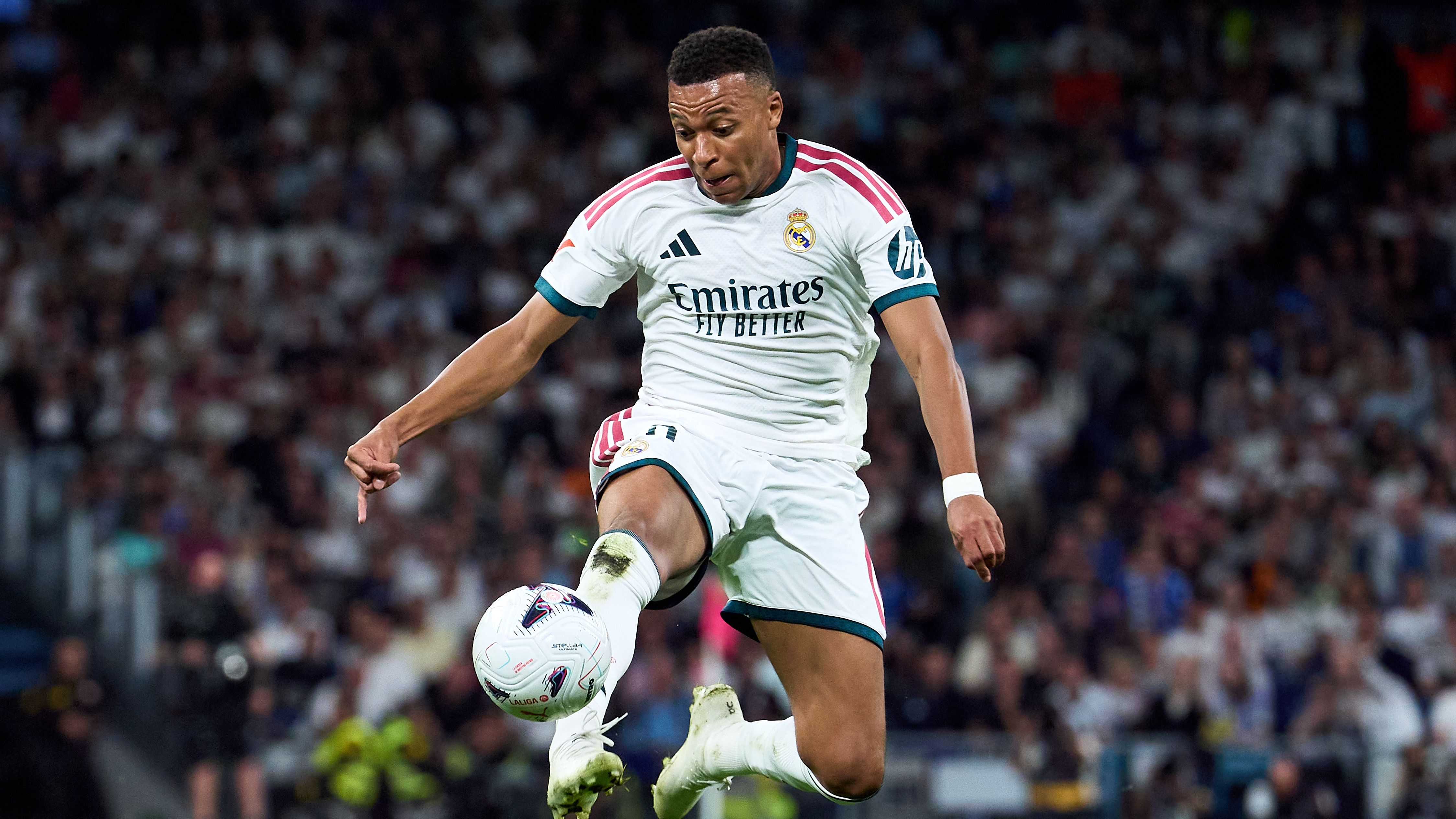 Real Madrid v Villarreal CF - LaLiga EA Sports 2026/27