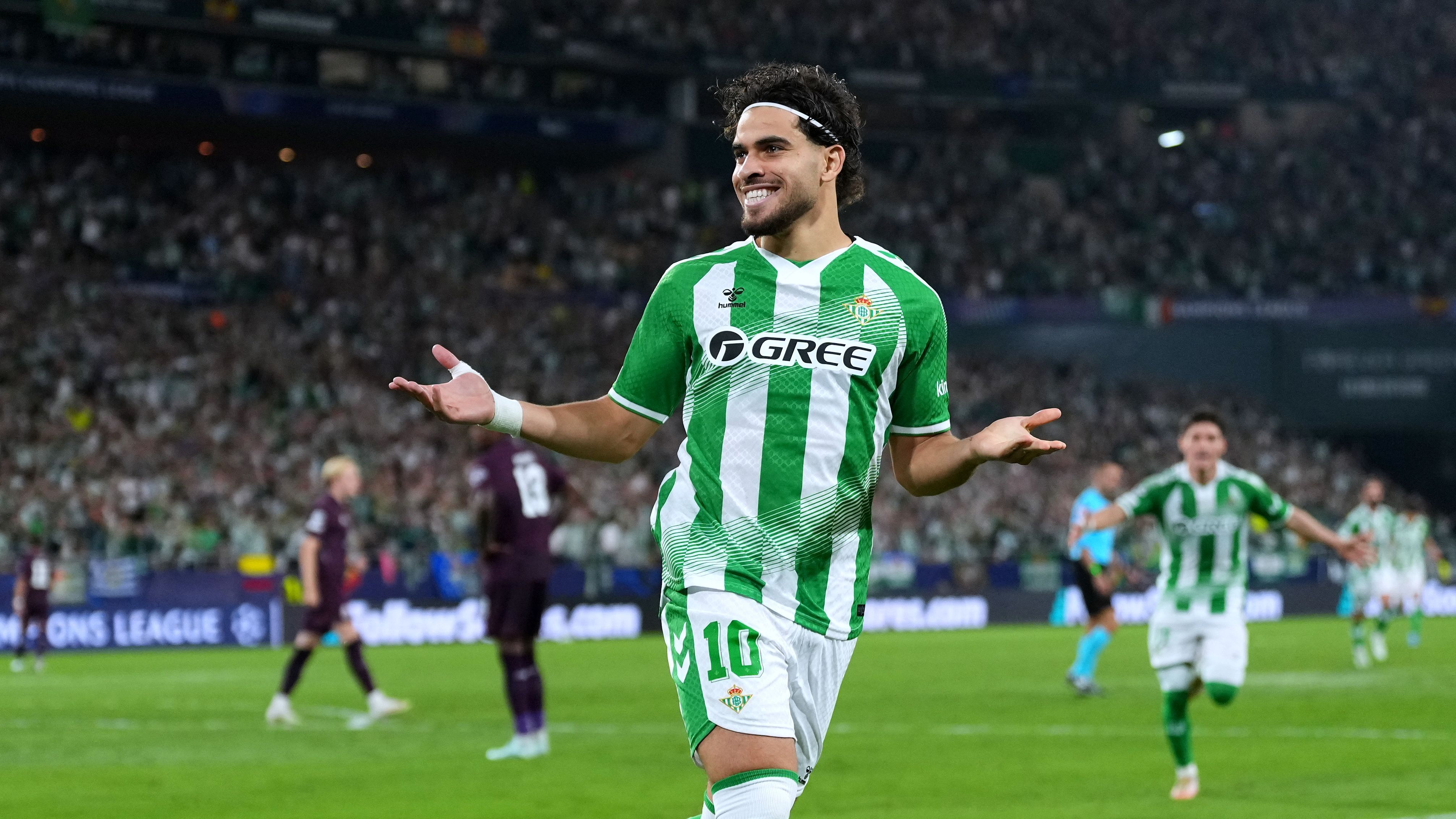 Real Betis Balompie v FC Porto - UEFA Champions League 2026/27 League Phase MD2