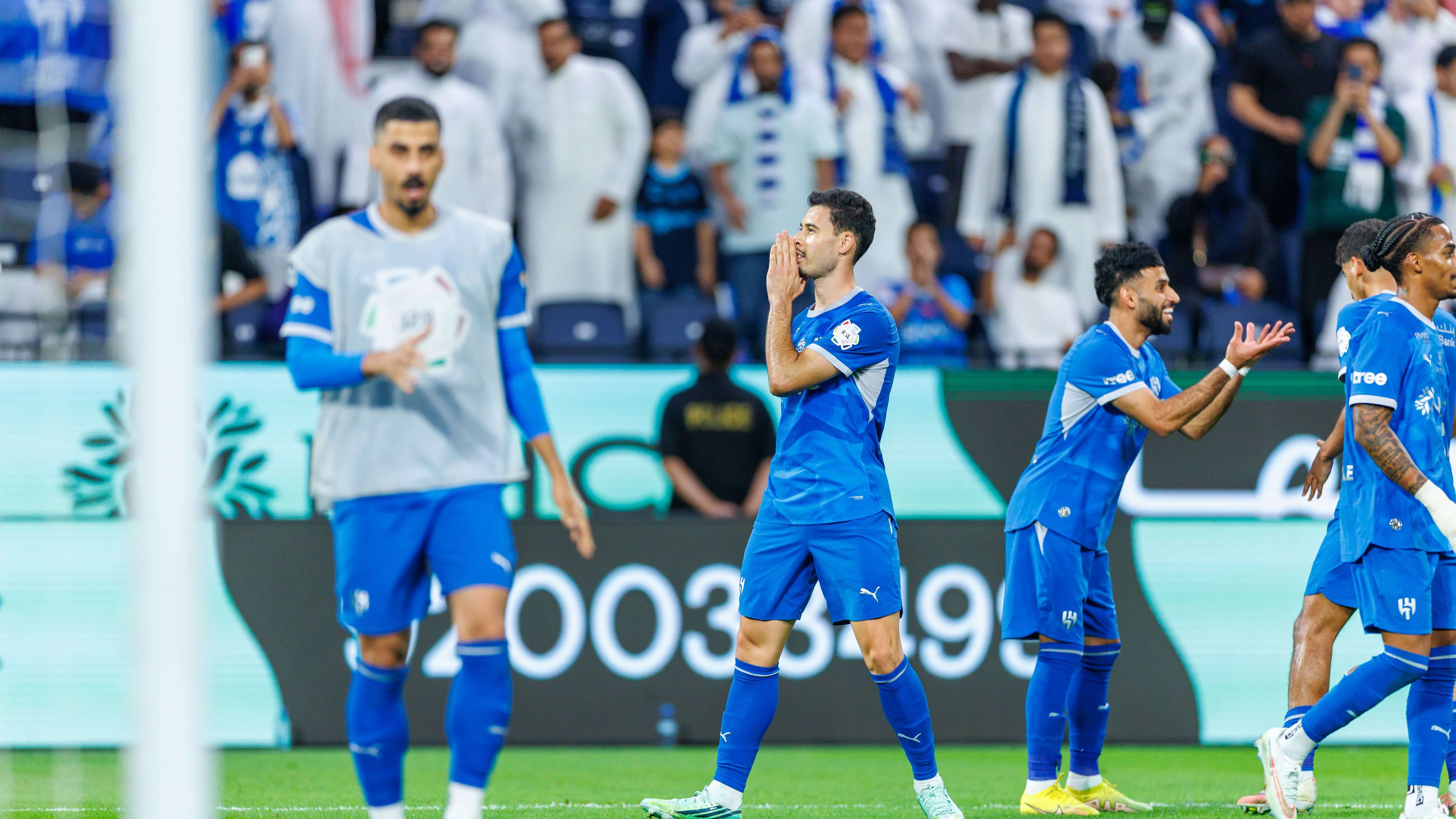 جابرييل مارتينيليفيديو: ضربة مفاجئة.. مارتينيلي يصدم الهلال أمام القادسيةما موقف النجم البرازيلي15:2923 أكتوبر 2026