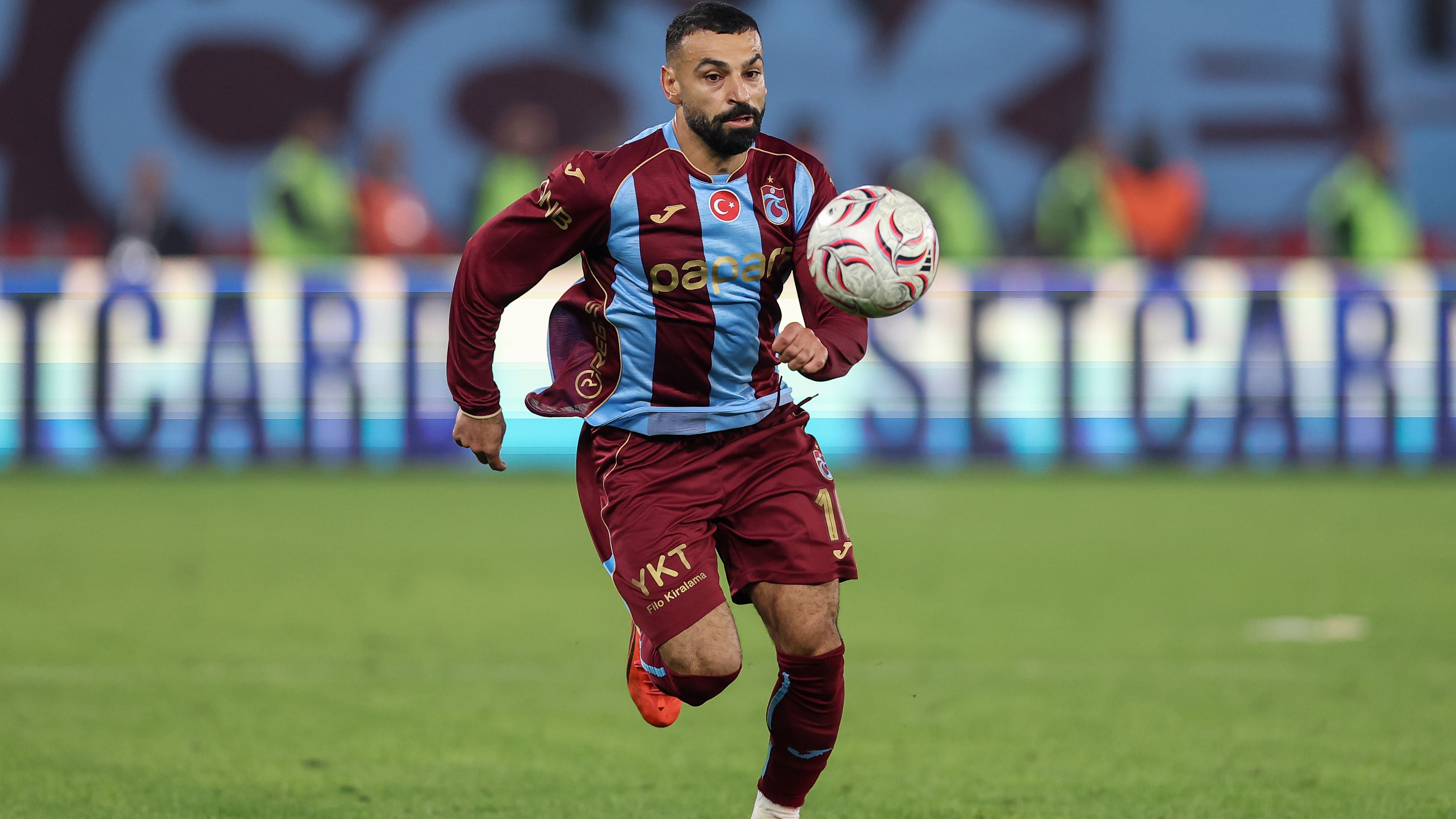 "ستجلبون علينا غضب الله".. محمد صلاح في قلب جدل ديني بتركيا