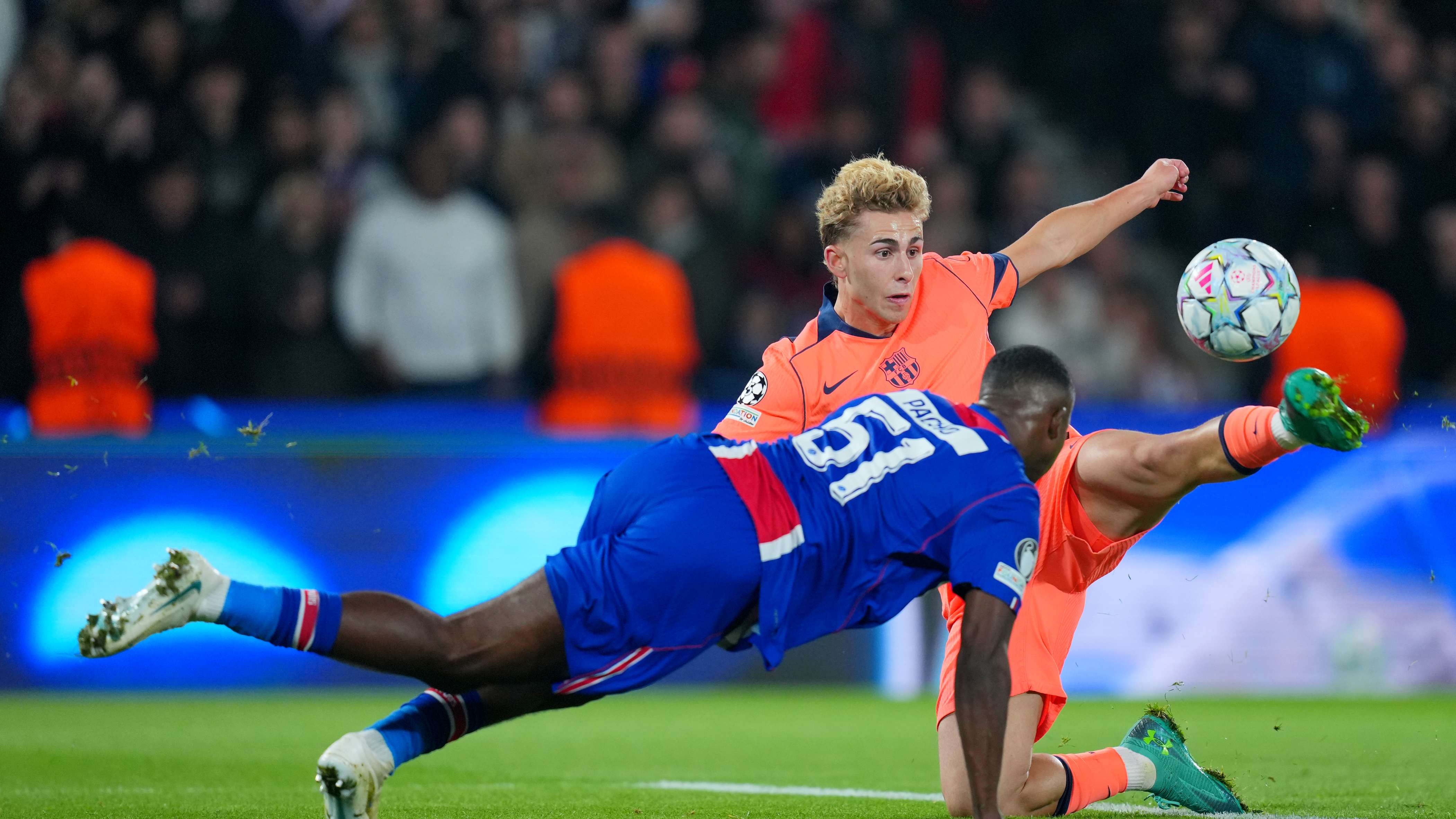 Paris Saint-Germain v FC Barcelona - UEFA Champions League 2026/27 League Phase MD3