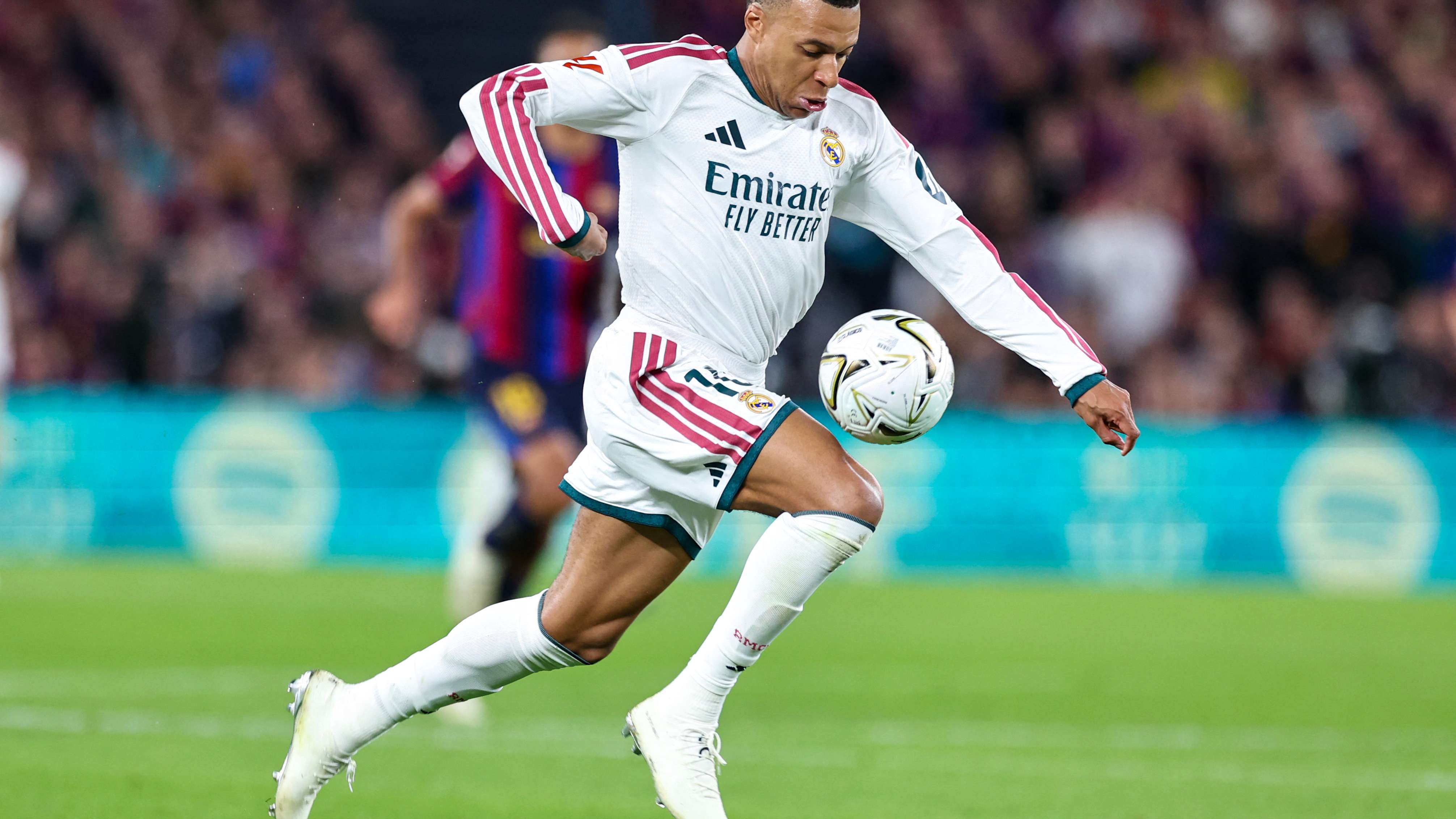 راسينج سانتاندير ضد ريال مدريدمبتكر فيديو الأزمة: ما يحدث لمبابي جنون تام.. وليس لدي أموال ليحصل عليهاالأزمة تفجرت بعد 3 أعوام من إنشاء الفيديو11:4228 أكتوبر 2026