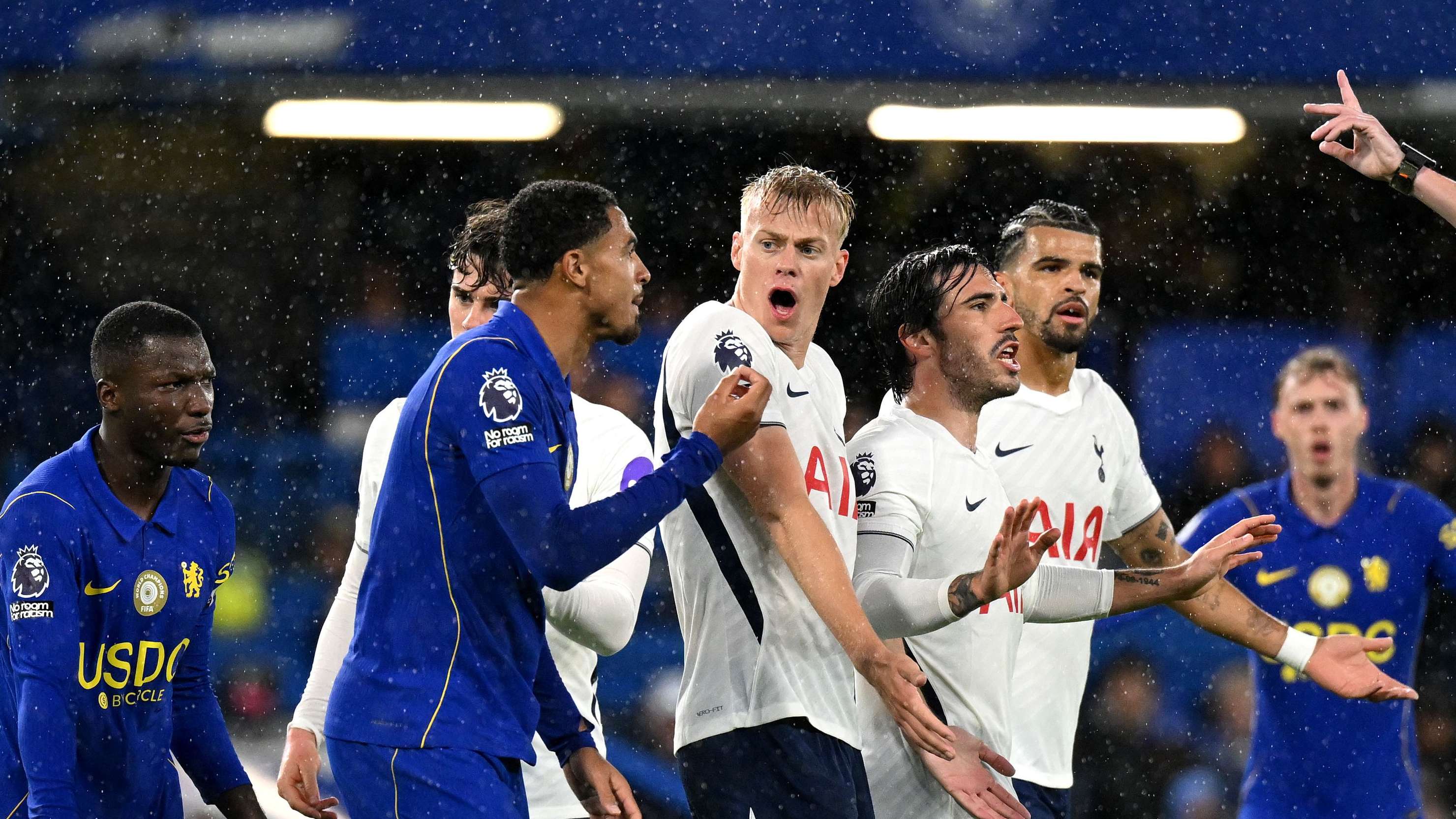 Chelsea FC v Tottenham Hotspur - Premier League 2026/27