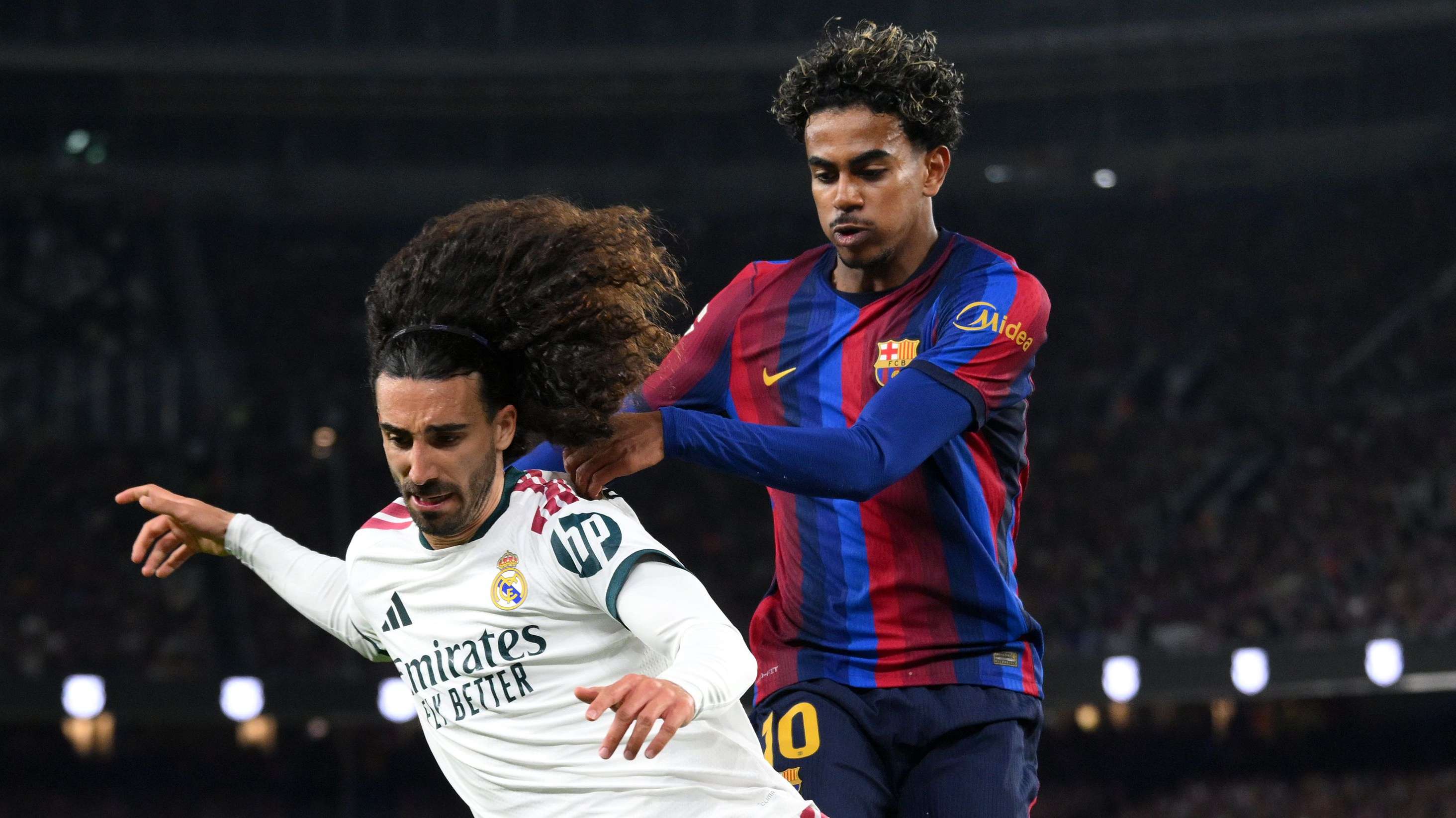 برشلونة ضد ريال مدريدكوكوريلا يلتهم وعد يامال في الكلاسيكو الأولكوكوريلا ينتصر في تحديه مع يامال04:5826 أكتوبر 2026