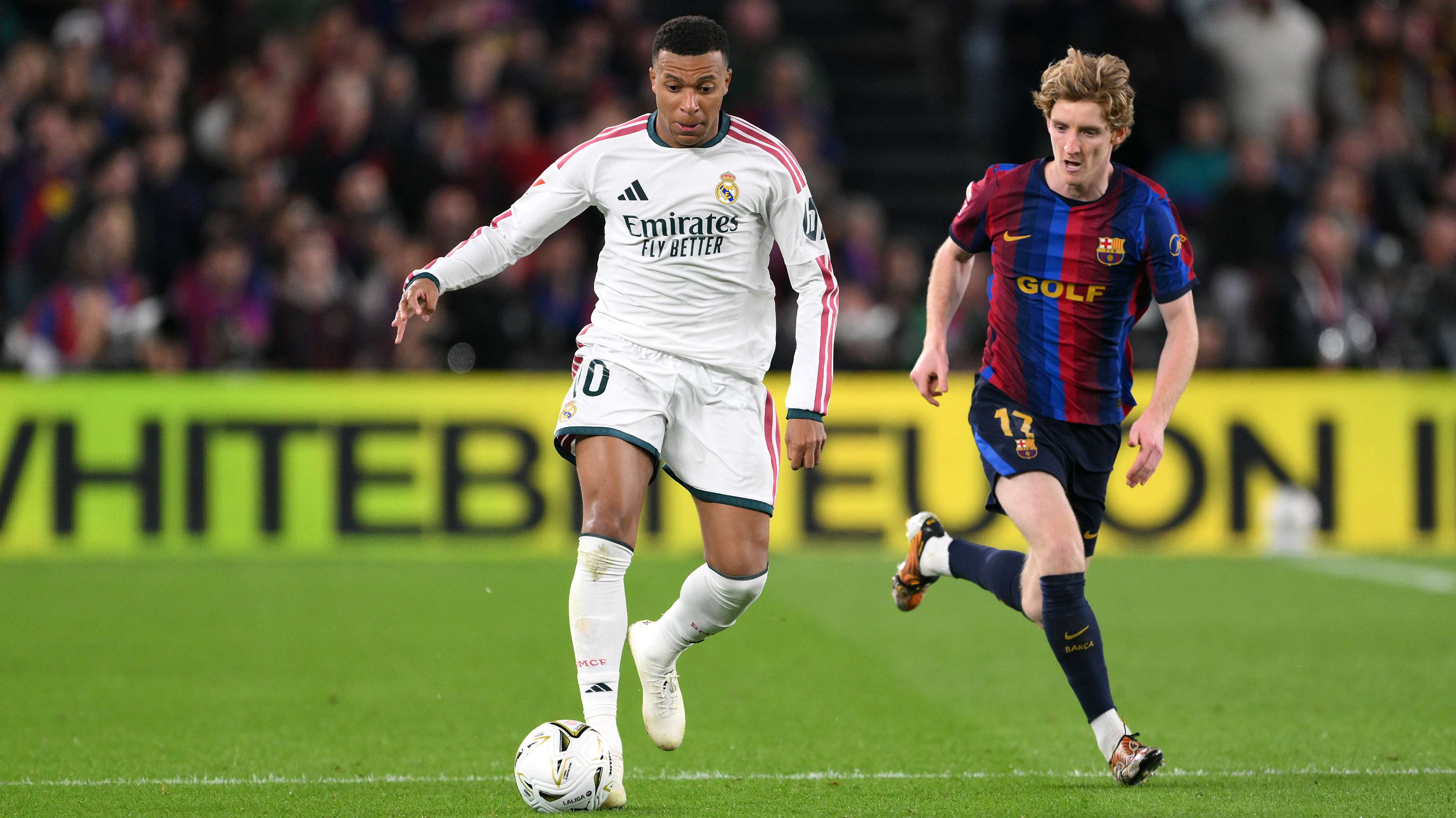 برشلونة ضد ريال مدريدكريستيانو في الصورة.. مبابي على أعتاب إنجاز تاريخي مع ريال مدريدوتيرة تهديفية مميزة لكيليان مع الملكي17:3125 أكتوبر 2026