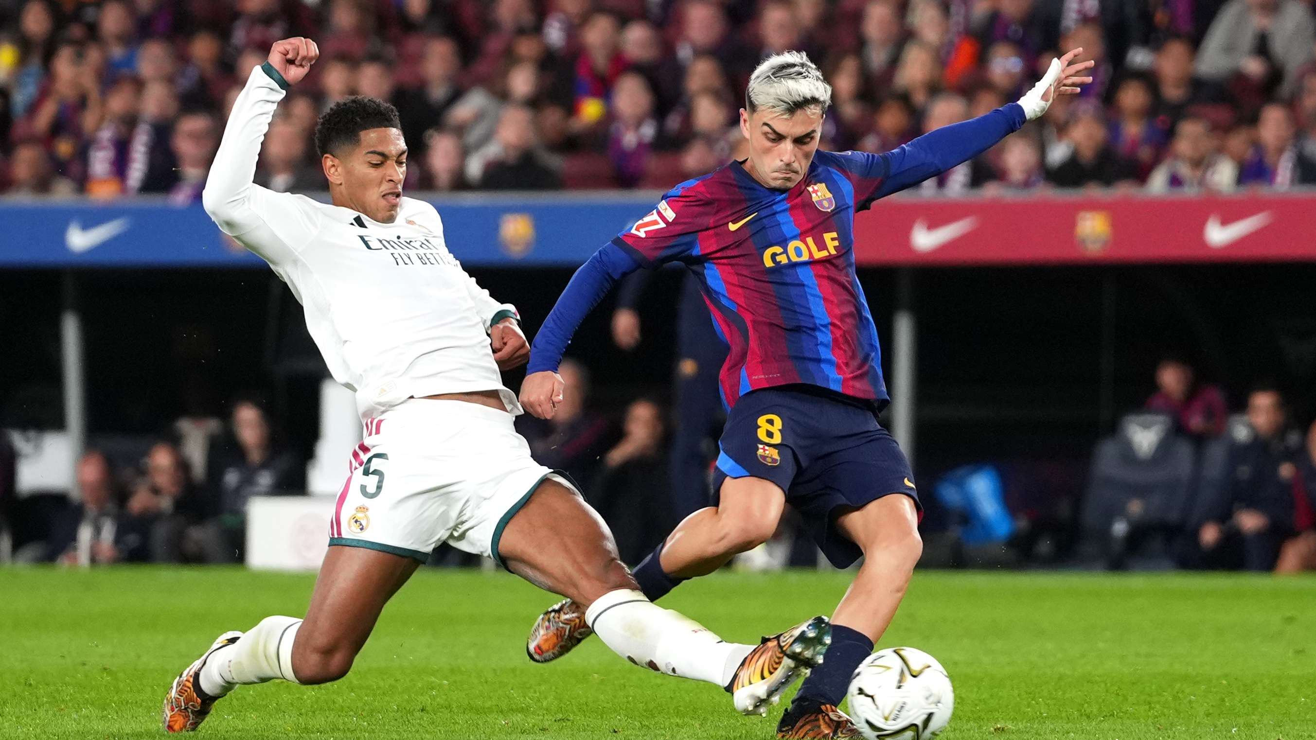برشلونة ضد ريال مدريدهنري: بيلينجهام قدم أداءً جنونيًا أمام برشلونة.. وريال مدريد صعب المراسمهاجم برشلونة السابق ركز على تألق النجم الإنجليزي12:5328 أكتوبر 2026