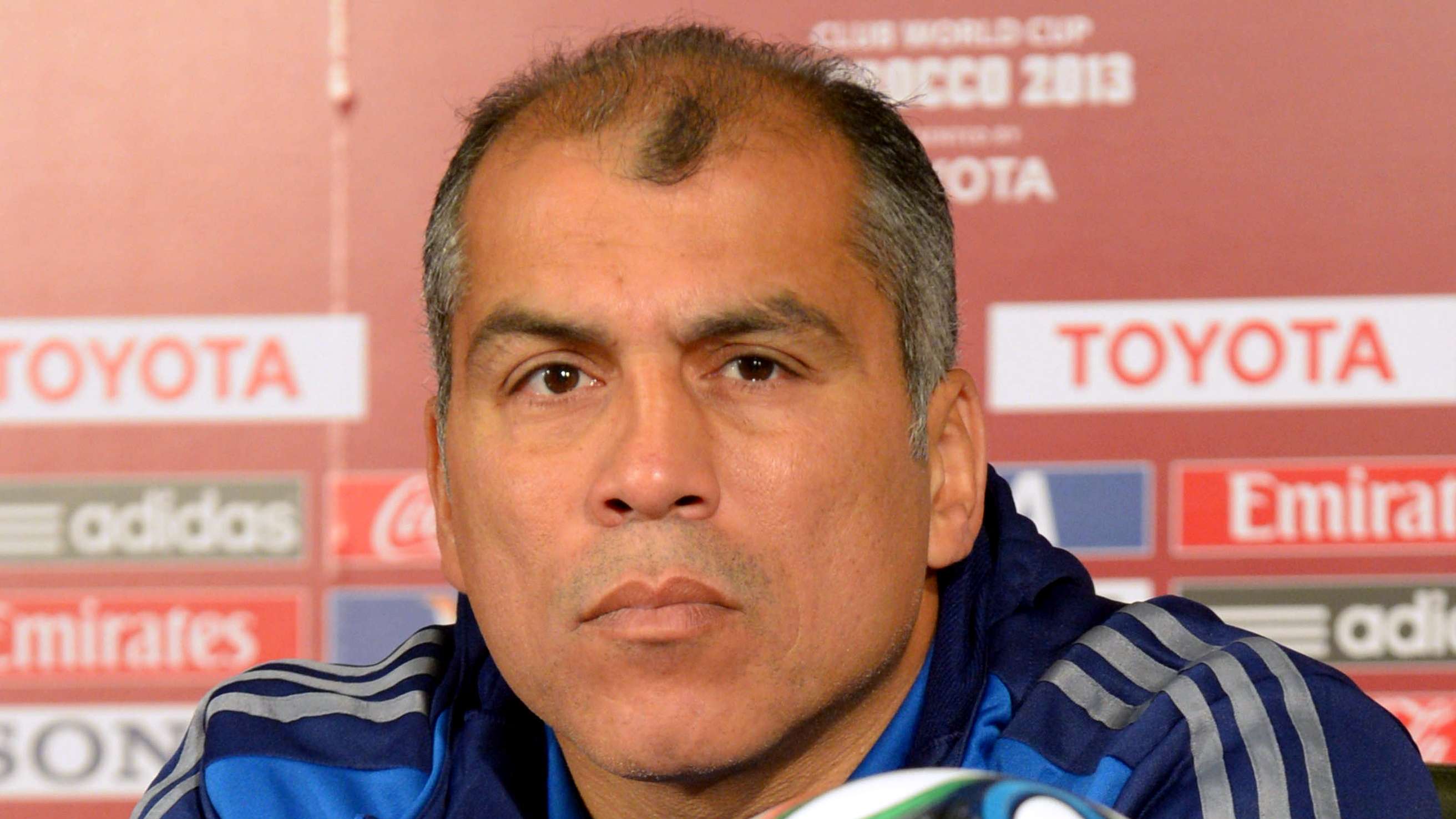 FBL-WCLUB-2013-AL AHLY-PRESSER