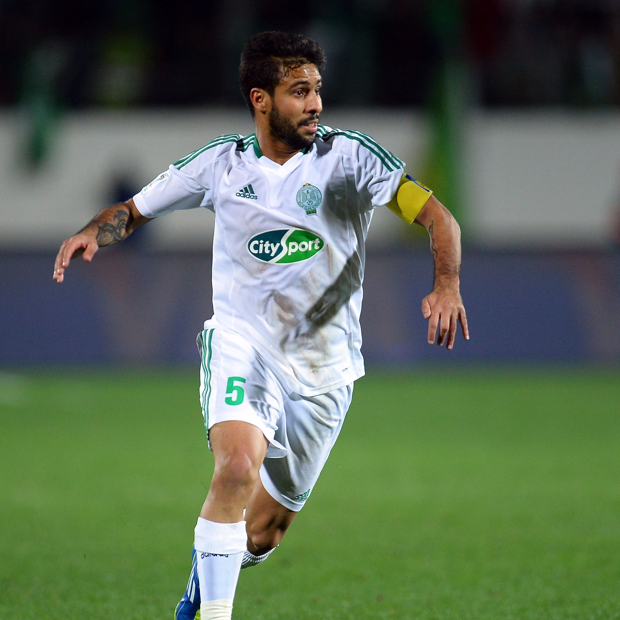 Mohsen Metwally blessure clavicule et opération Nahda Zamamara