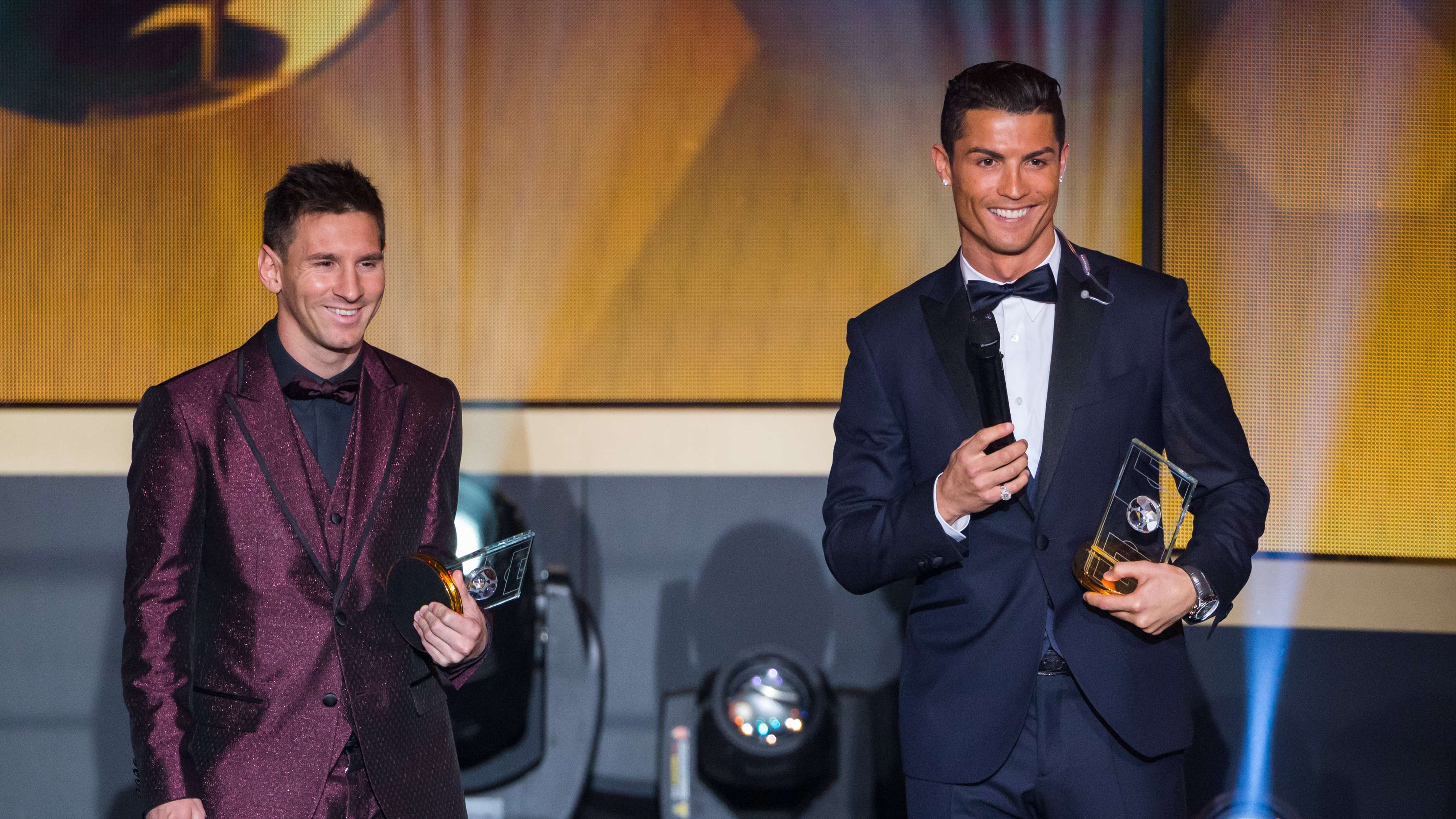 مقالات وتقاريرمفاجأة في حسابات الكرة الذهبية.. كريستيانو رونالدو يتفوق على ميسي وريال مدريد يكتسح برشلونة!دراسة تعيد كتابة تاريخ البالون دور 03:5124 أكتوبر 2026