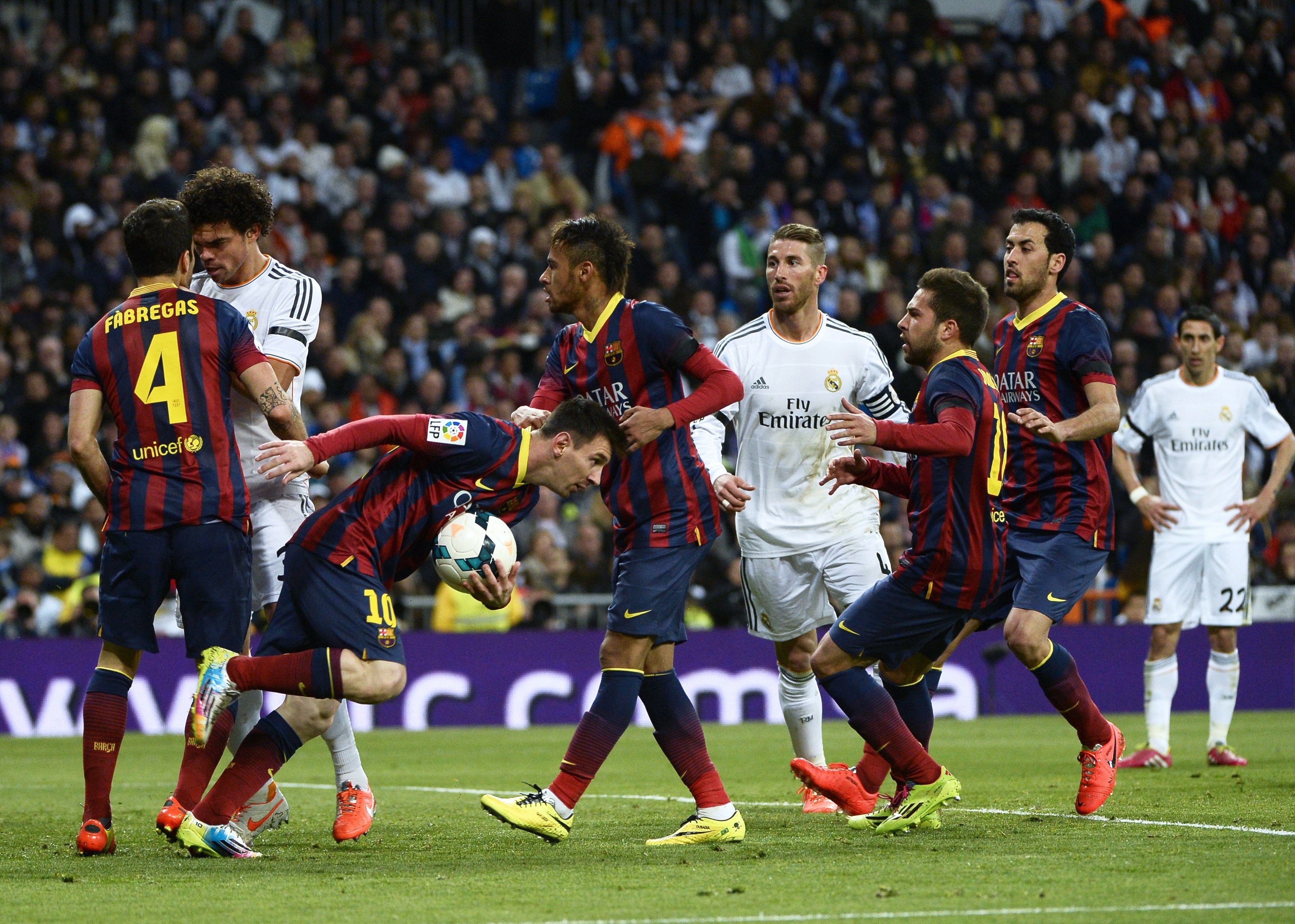 CORRECTION-FBL-ESP-LIGA-REALMADRID-BARCELONA