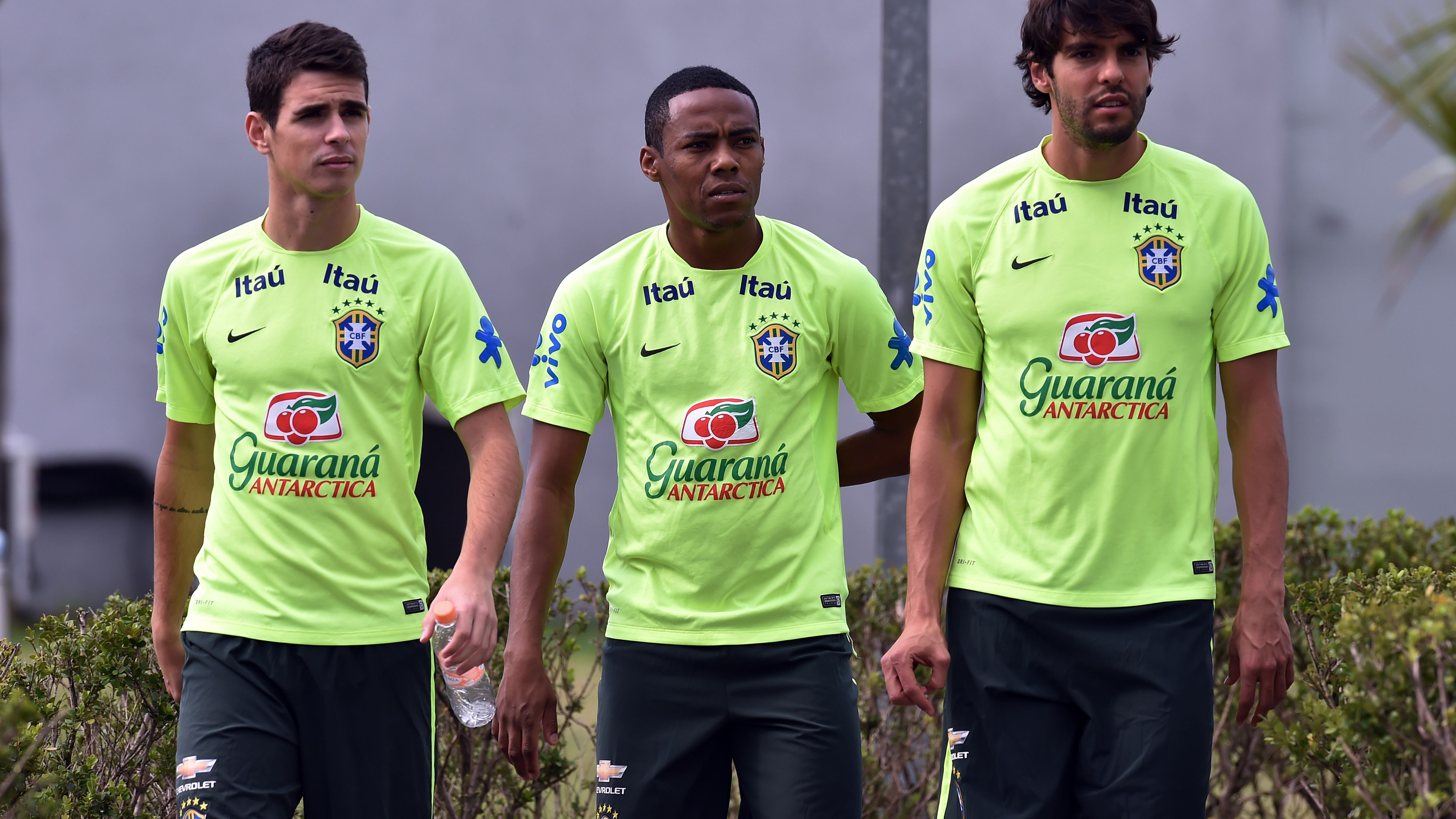 أوسكار مع البرازيل