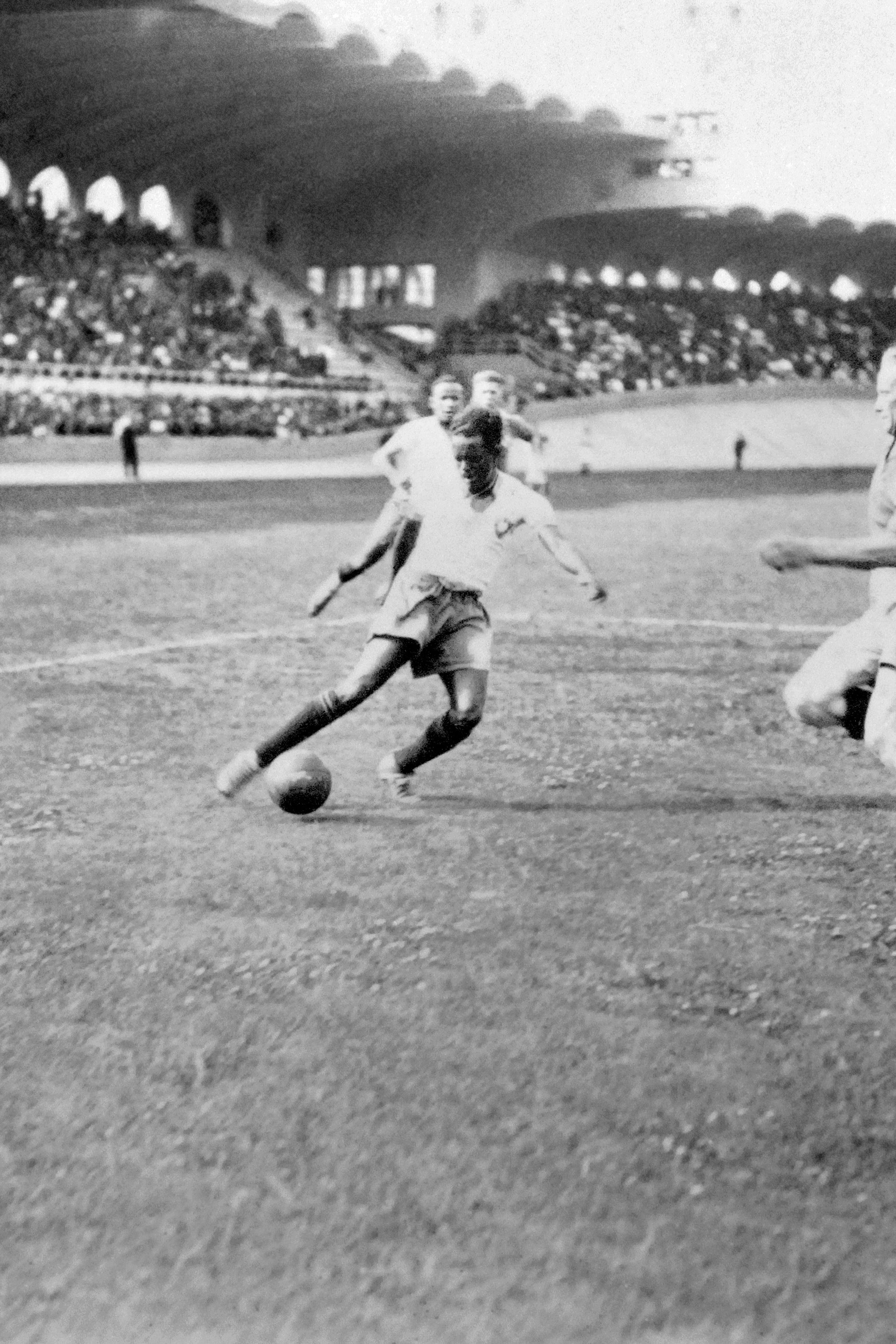 WORLD CUP-1938-BRA-SWE