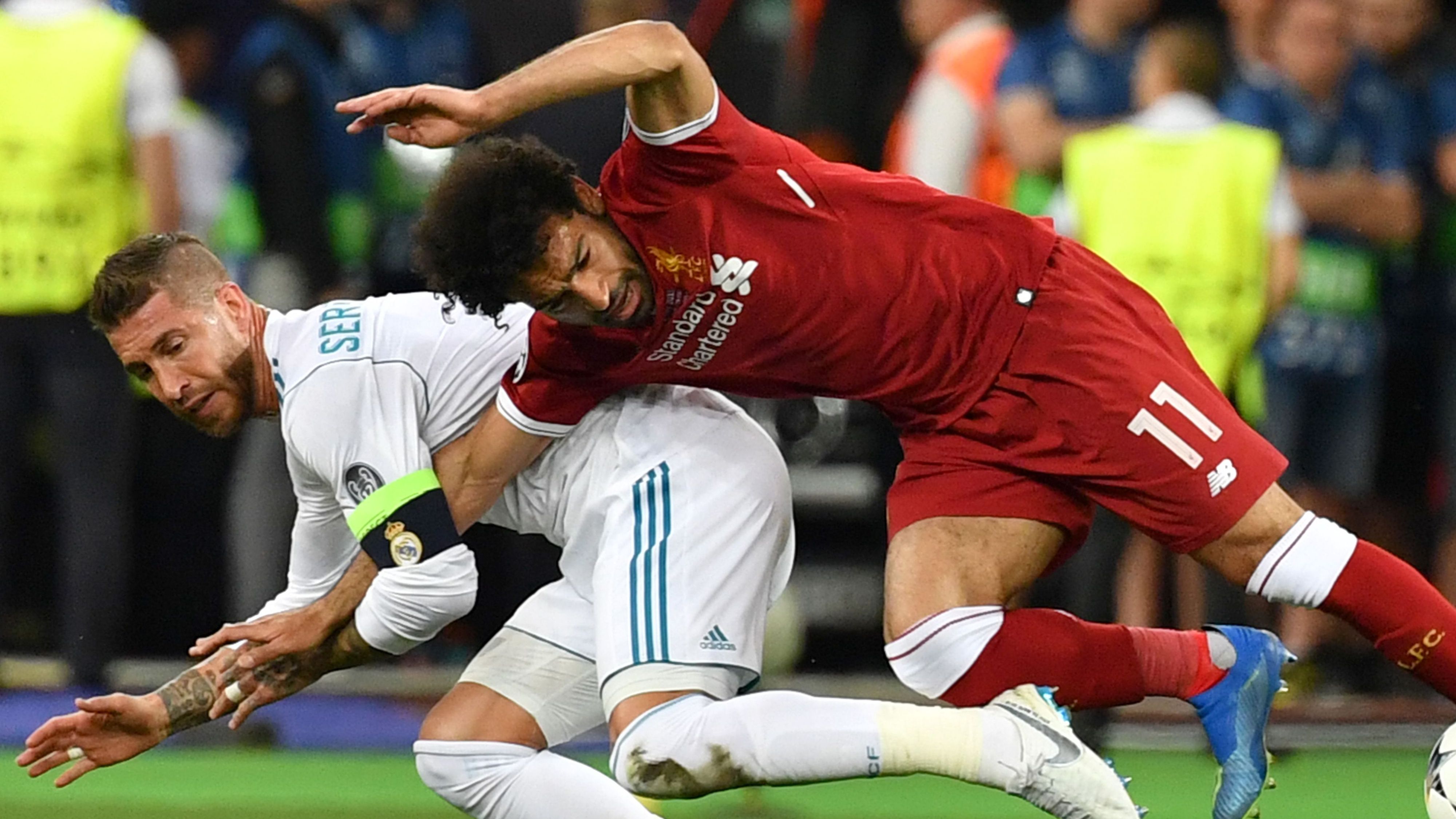 TOPSHOT-FBL-EUR-C1-LIVERPOOL-REAL MADRID