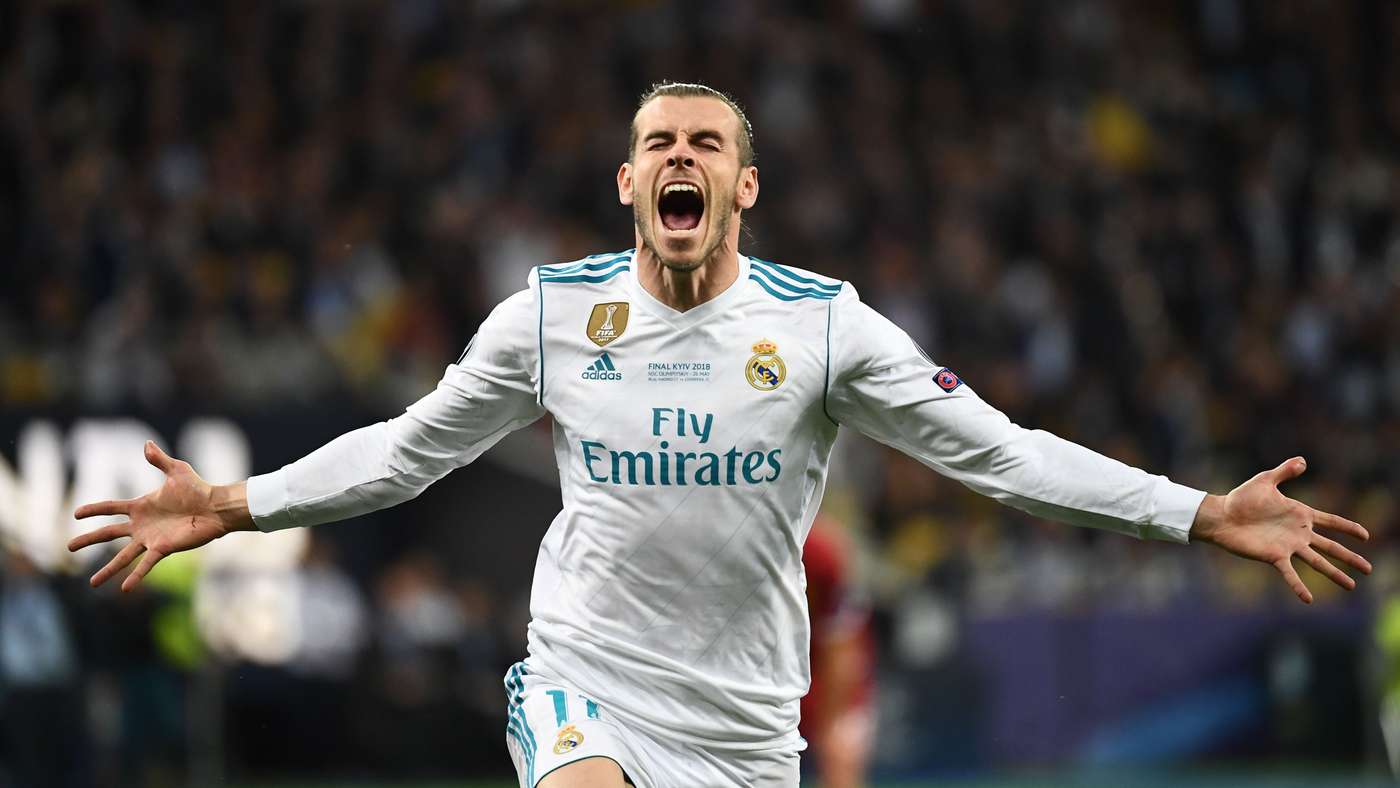 TOPSHOT-FBL-EUR-C1-LIVERPOOL-REAL MADRID