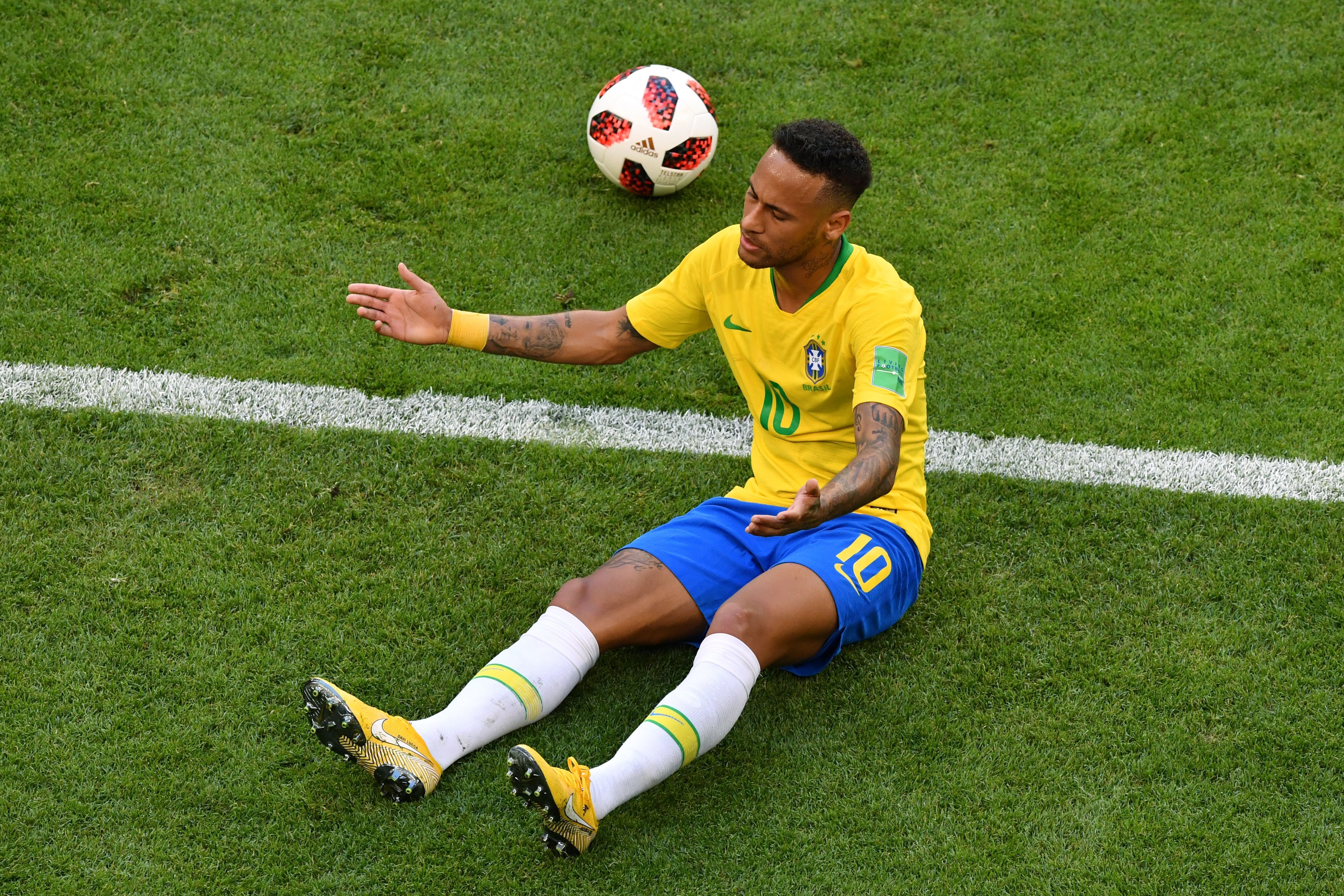 FBL-WC-2018-MATCH53-BRA-MEX