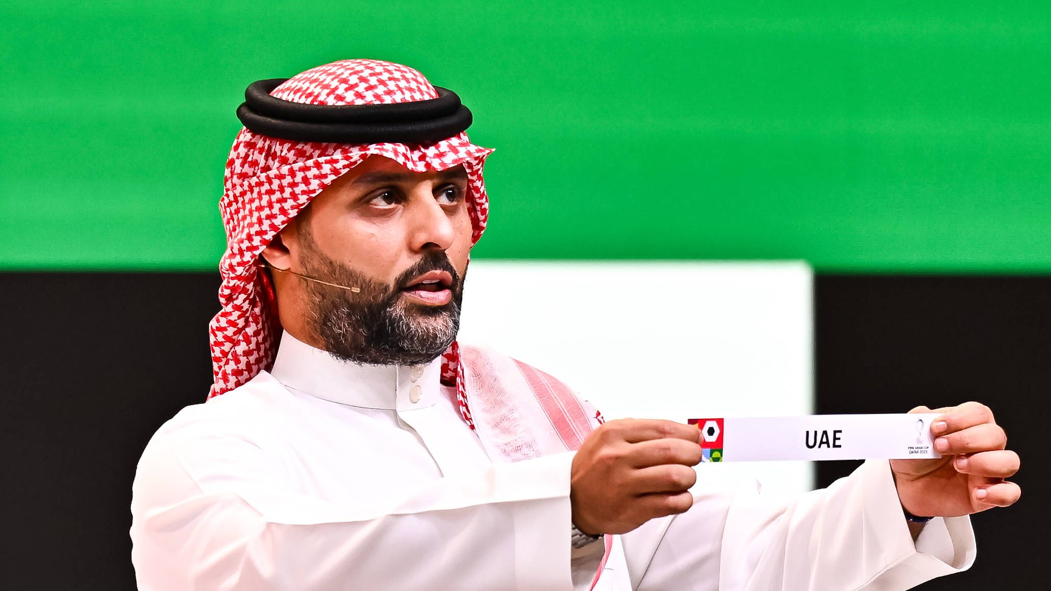 ياسر القحطاني يروي تفاصيل خلع كتفه في مواجهة وائل جمعة