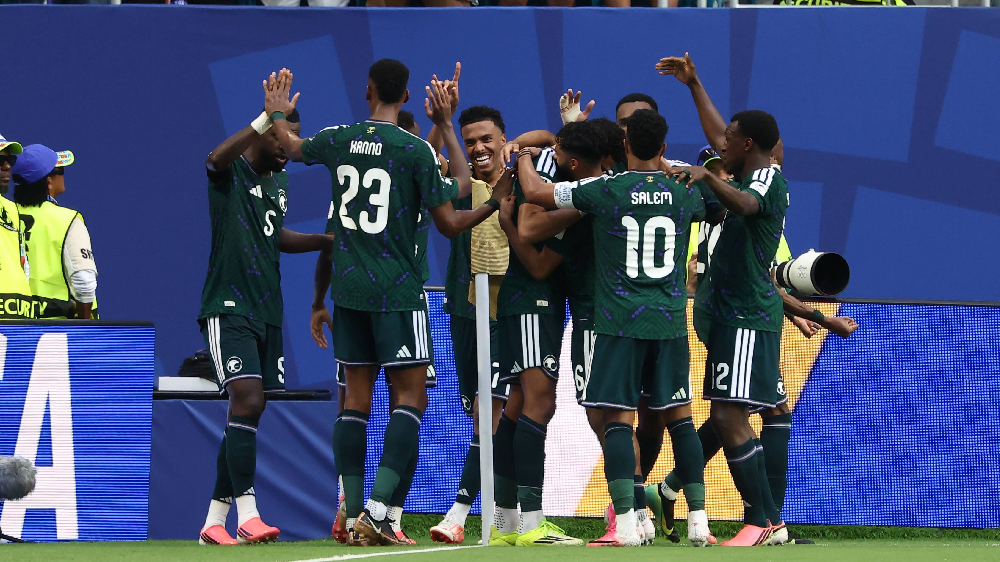 بث مباشر .. شاهد افتتاح كأس الخليج العربي "خليجي 27" ومباراة المنتخب السعودي والكويت