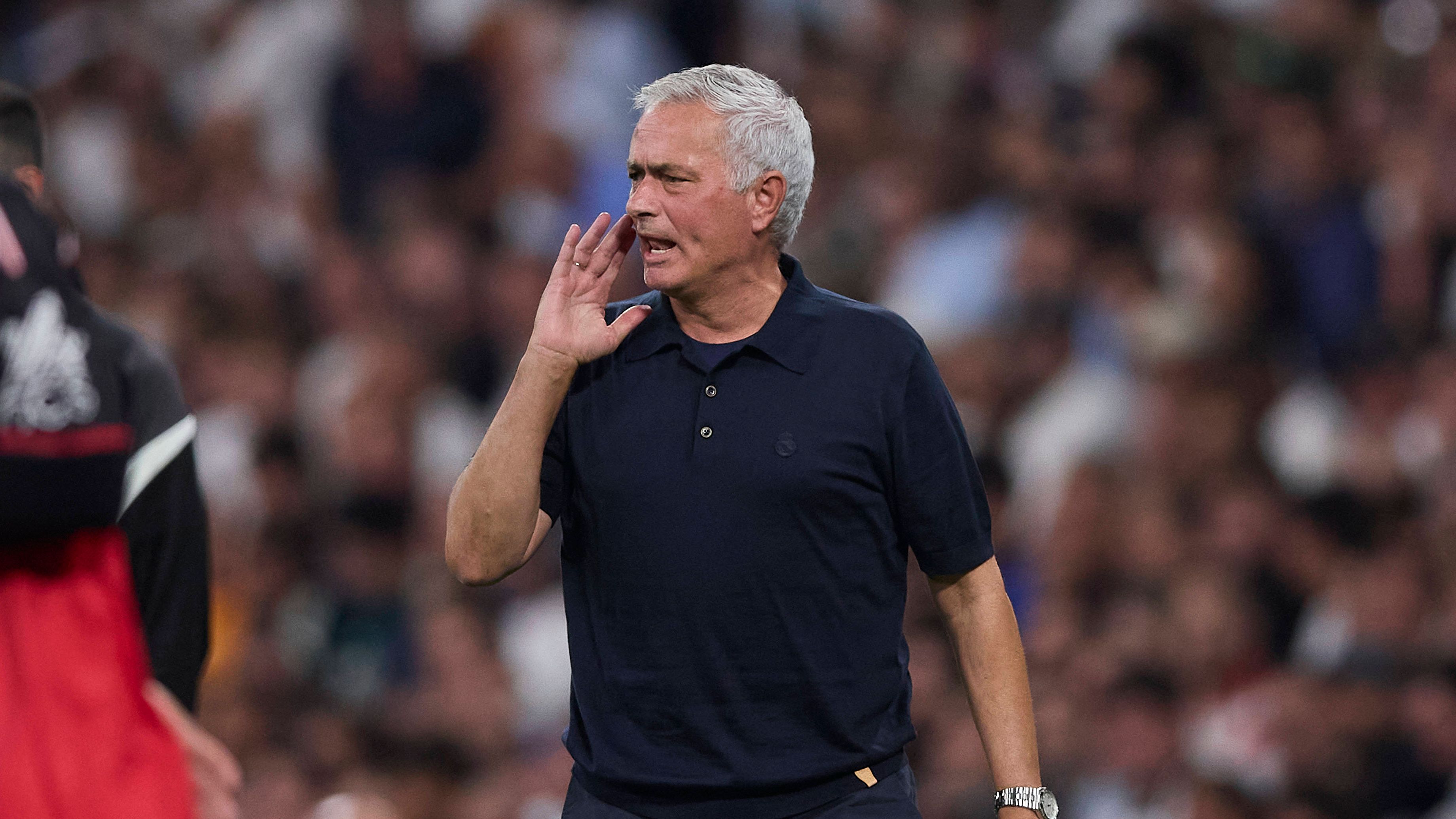 تصرف غير معتاد.. مورينيو يثير دهشة الجميع في تدريبات ريال مدريد