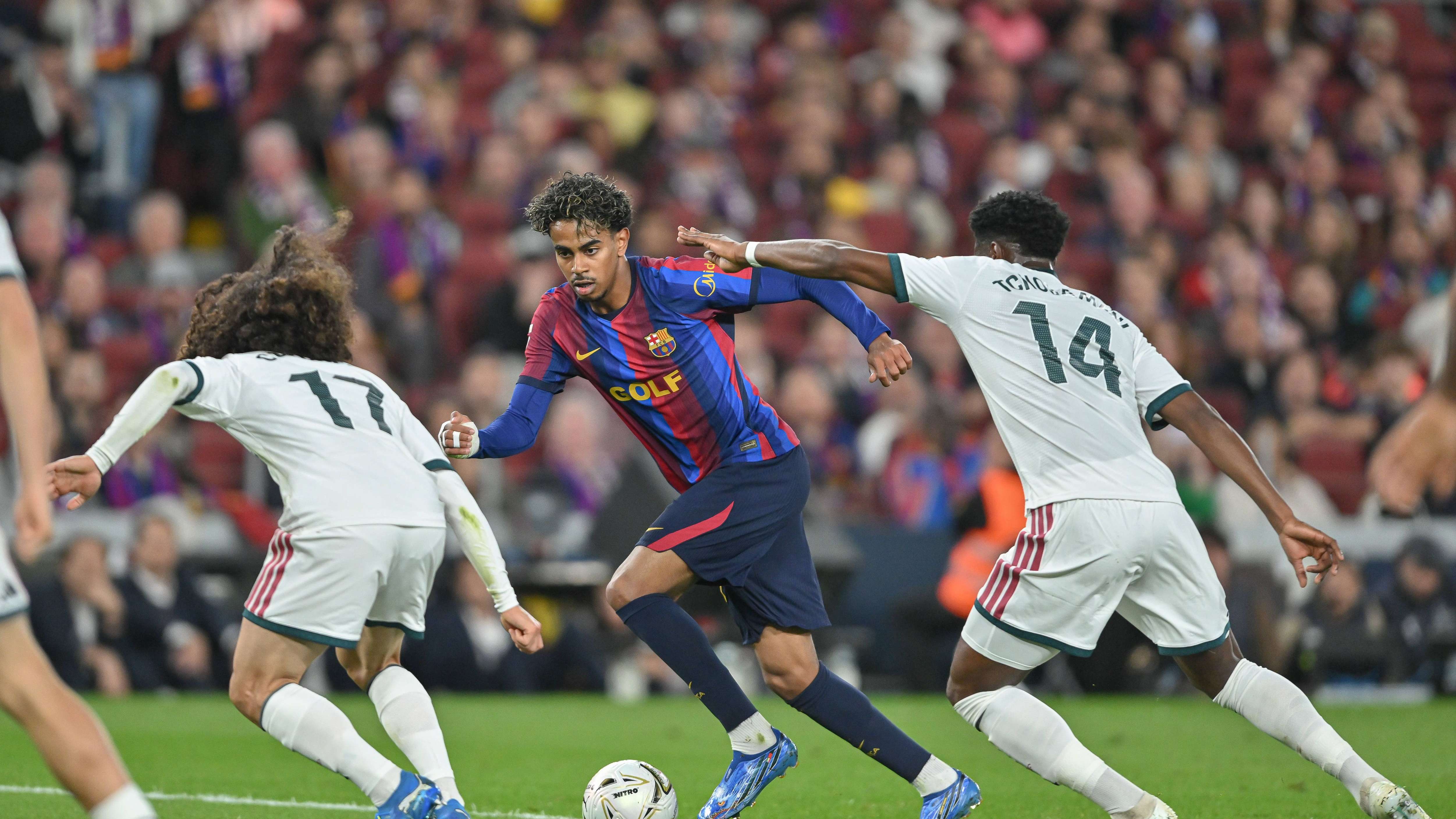 كيليان مبابيوسط مقاطعة ريال مدريد.. قناة صينية ترفع اسم برشلونة من القائمة السوداءقناة صينية تبث مباريات البارسا13:3330 أكتوبر 2026