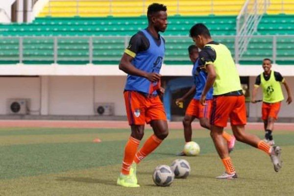 قبل المباراة