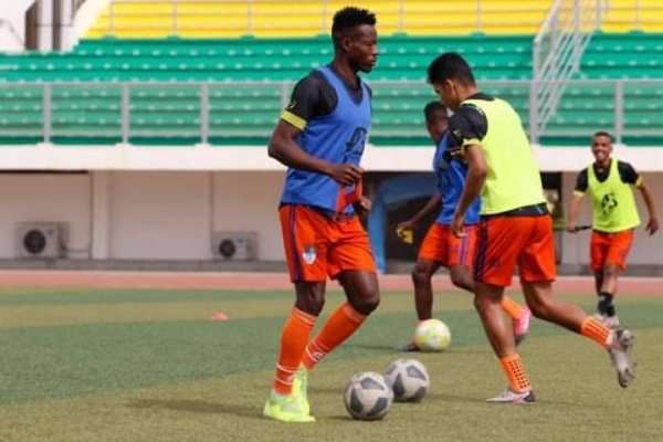 قبل المباراة