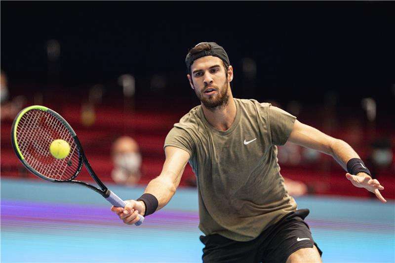 كارين ختشانوف 