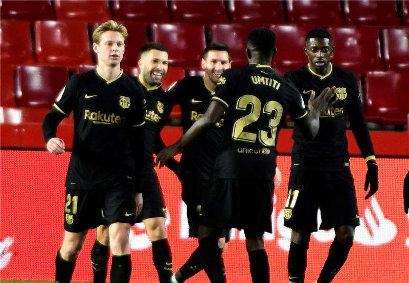 لاعبو برشلونة