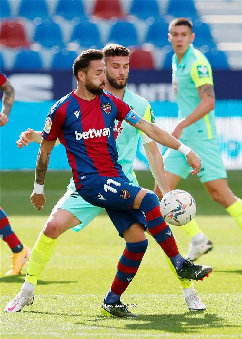 ?i=epa%2fsoccer%2f2021-02%2f2021-02-06%2f2021-02-06-08991368_epa