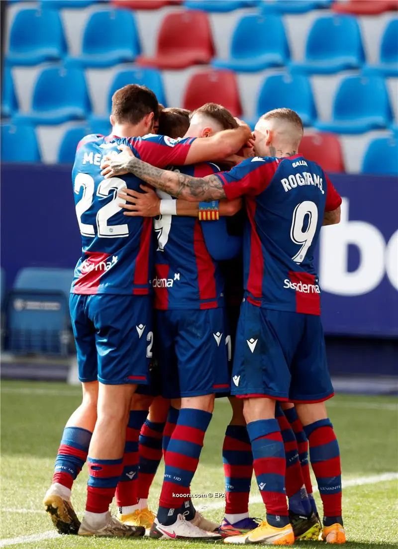 ?i=epa%2fsoccer%2f2021-02%2f2021-02-06%2f2021-02-06-08991493_epa