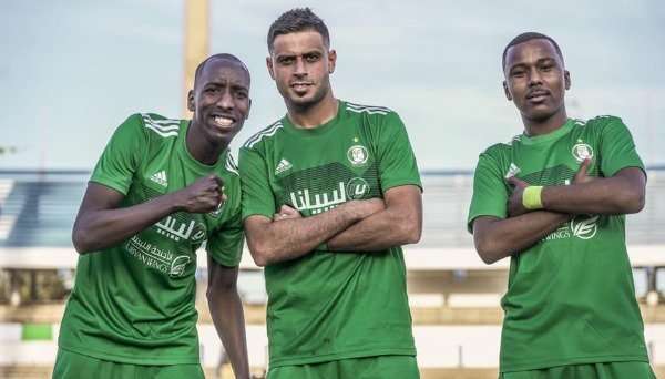 لاعبو الأهلي طرابلس