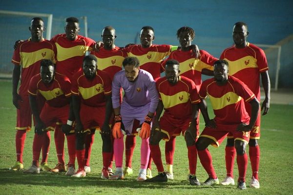 لاعبو المريخ 