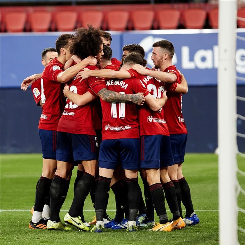 لاعبو أوساسونا 